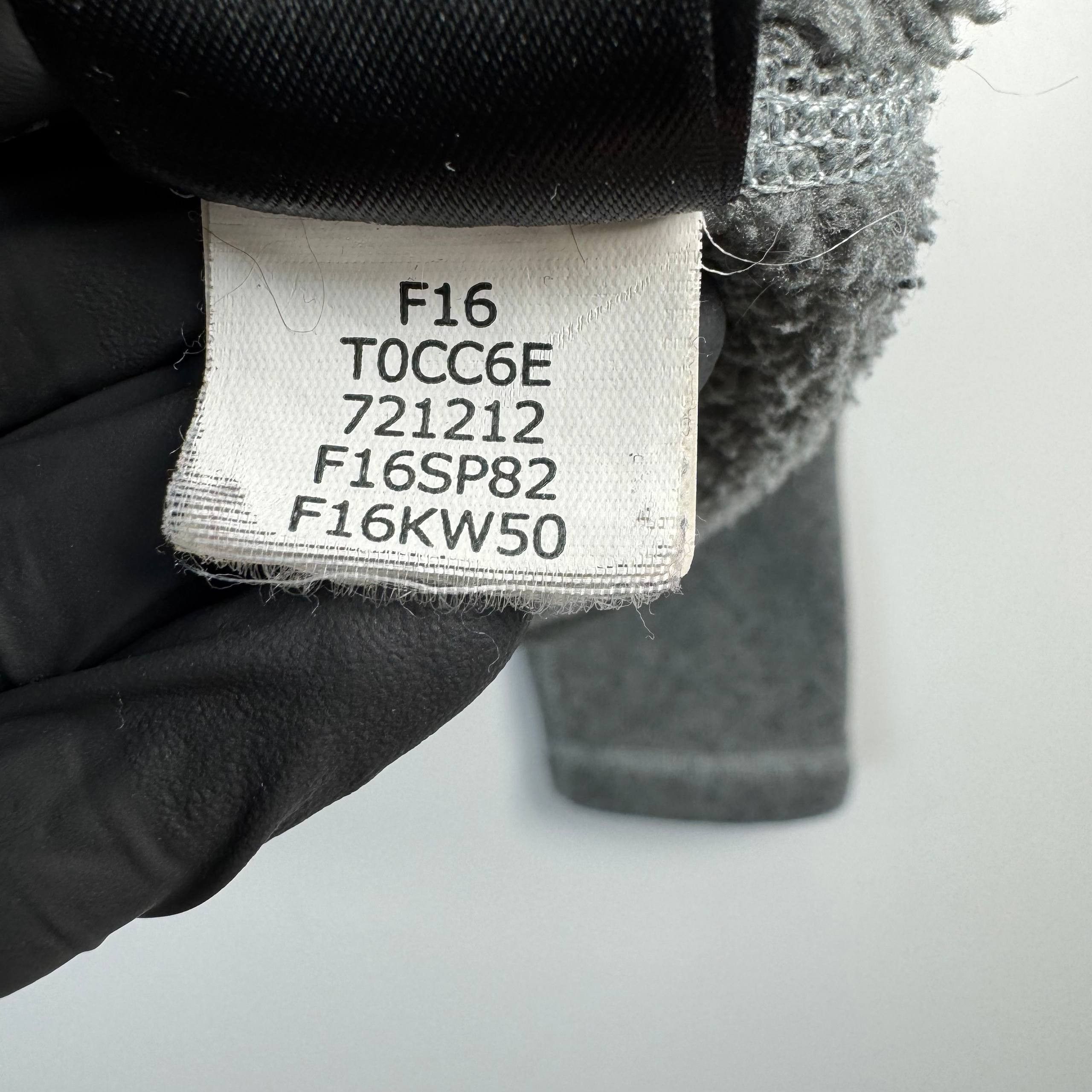 The North Face The North Face Gordon Lyons 1/4 Zip Fleece Grey Mens Size M Size US M / EU 48-50 / 2 - 5 Thumbnail