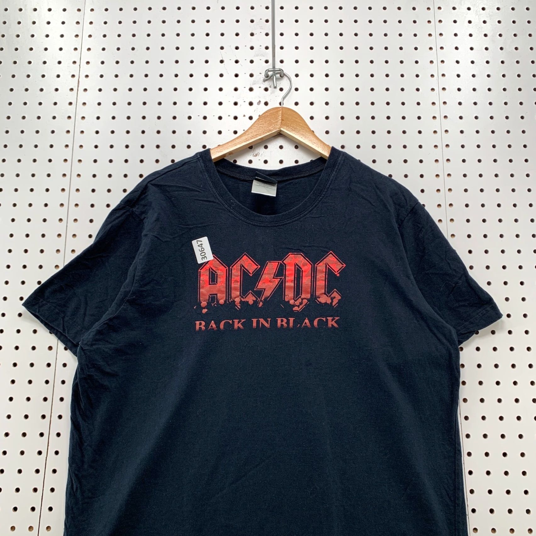 Spell VINTAGE AC/DC Back In Black Shirt Mens Large Red Spell Out Music Band 23x27.5 Size US L / EU 52-54 / 3 - 5 Thumbnail