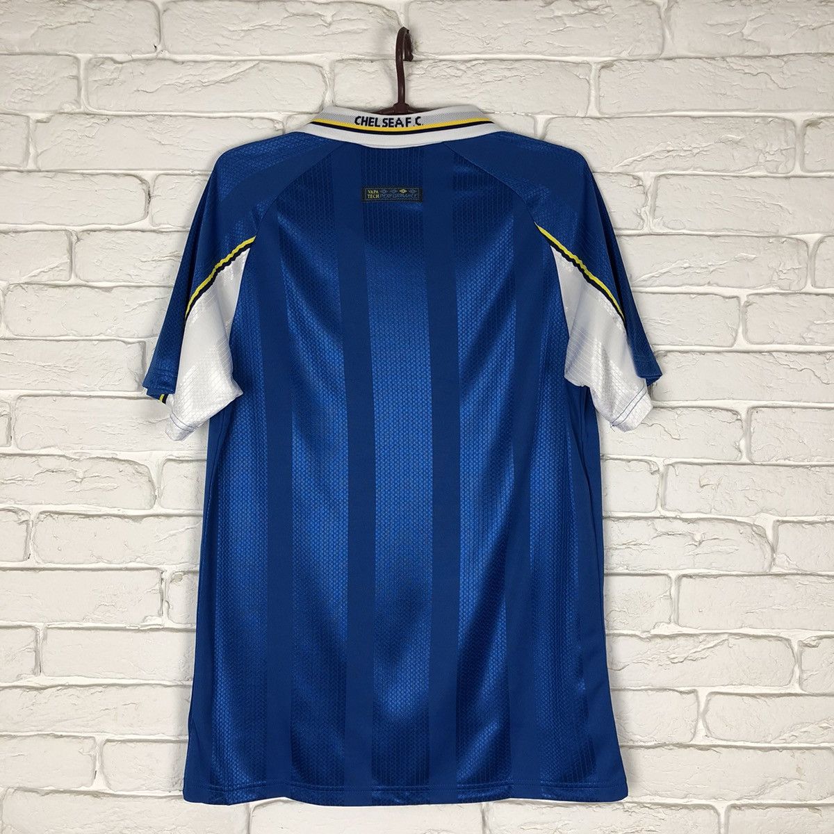 Chelsea Soccer Retro copy Chelsea 1997 1999 home soccer jersey Size US M / EU 48-50 / 2 - 4 Thumbnail