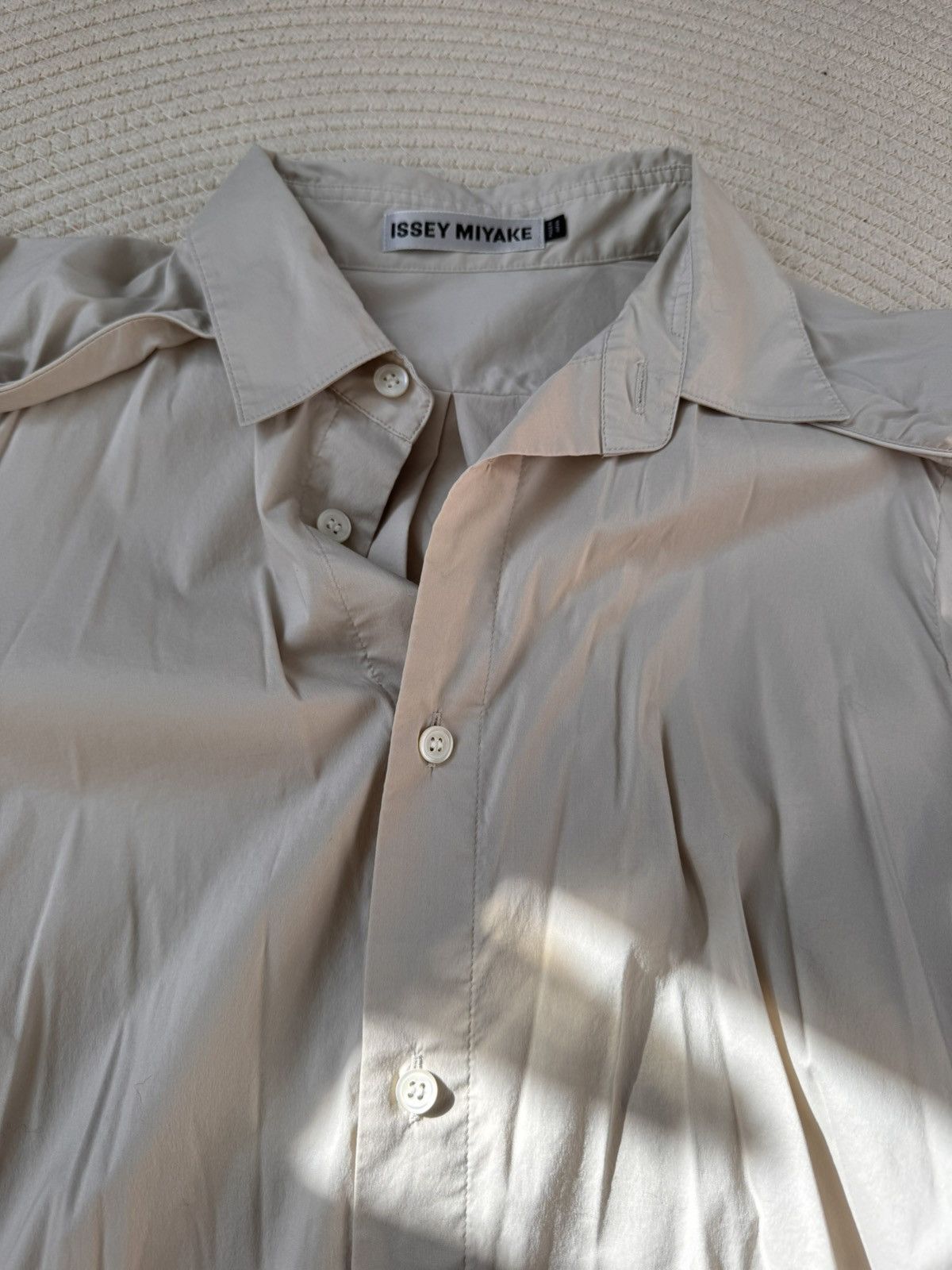 Issey Miyake Issey Miyake wide shoulder designed drapy side slit shirt Size M / US 6-8 / IT 42-44 - 3 Thumbnail