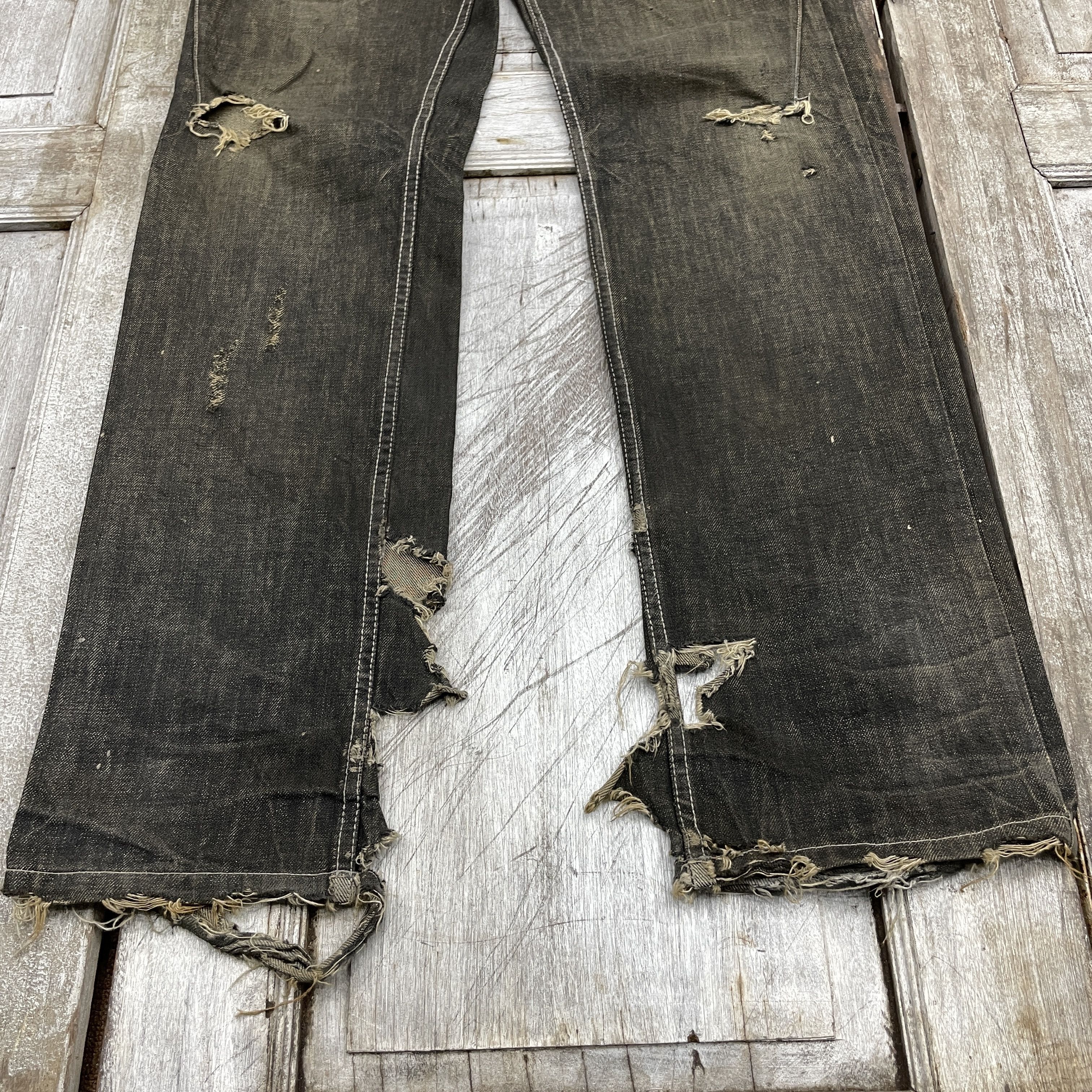 Japanese Brand × Vintage Vintage Nouveau Brillant Homme Distressed Jeans-WC311 Size US 31 - 6 Thumbnail
