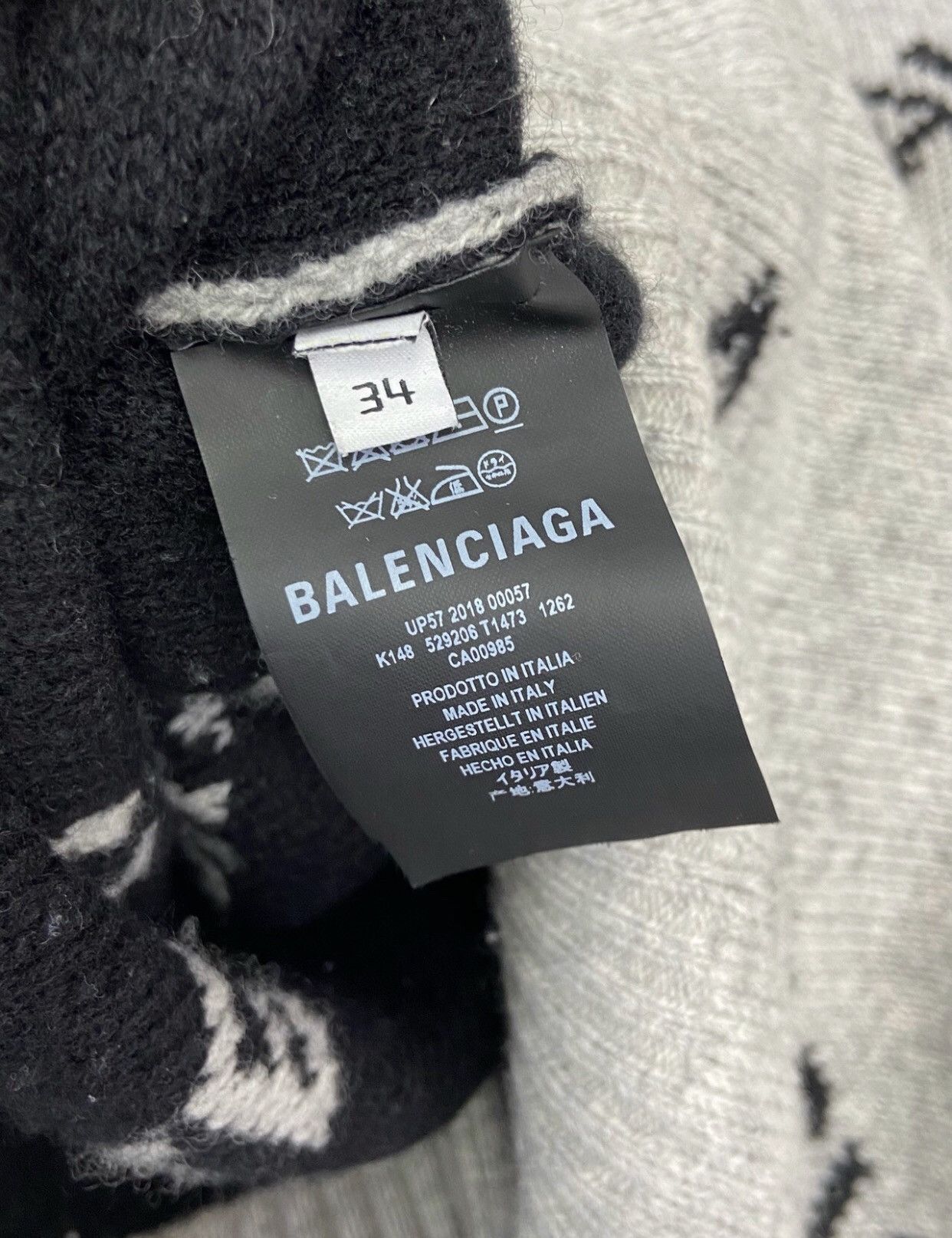 Balenciaga Balenciaga printed bullet twill letter grey knitted sweater Size US S / EU 44-46 / 1 - 8 Thumbnail