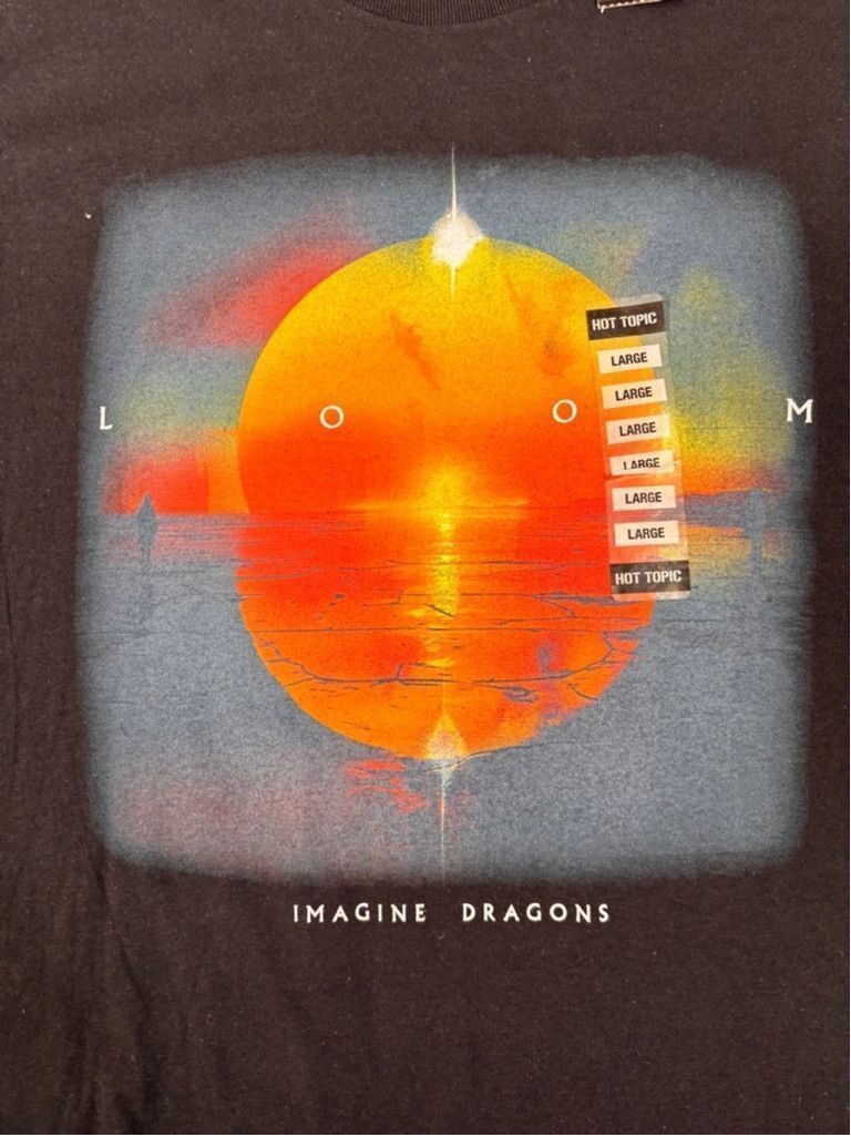 Hot Topic NWT Men's Hot Topic Imagine Dragons T-Shirt Size L Black Size US L / EU 52-54 / 3 - 6 Thumbnail