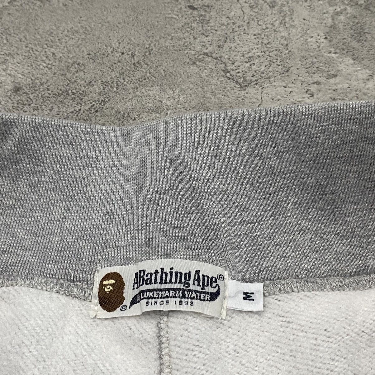 Bape Bape Sweatpants OG Gray Size US 34 / EU 50 - 2 Thumbnail