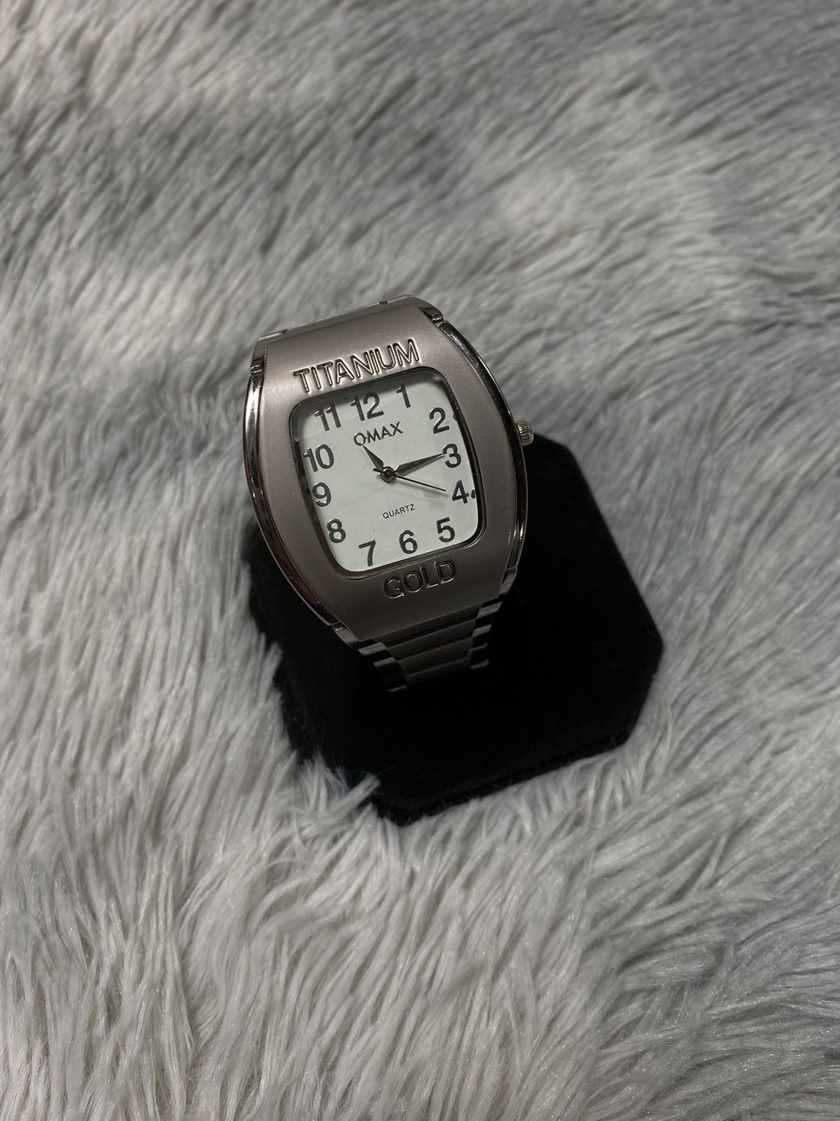 Jewelry × Vintage Titanium Omax Quartz Watch - Japanese Brand Size ONE SIZE - 2 Thumbnail