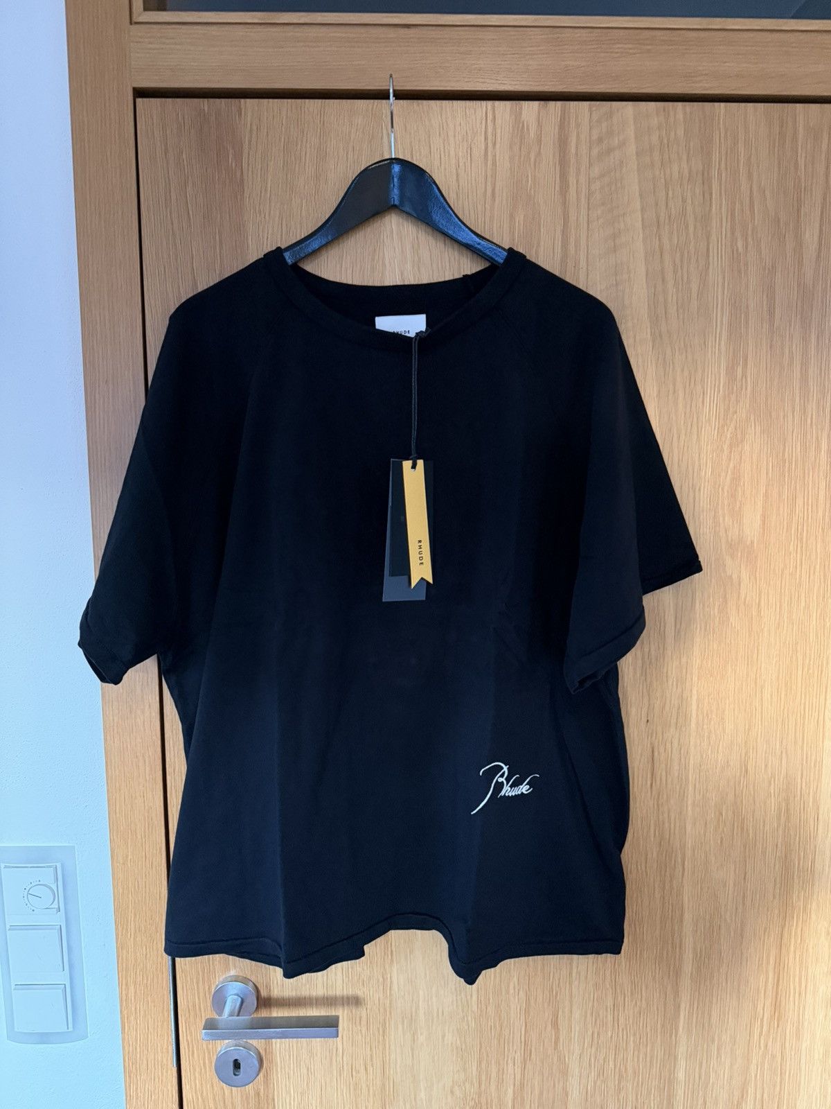 Rhude Rhude Classique Raglan Tshirt Ss26 Size US XL / EU 56 / 4 - 1 Thumbnail