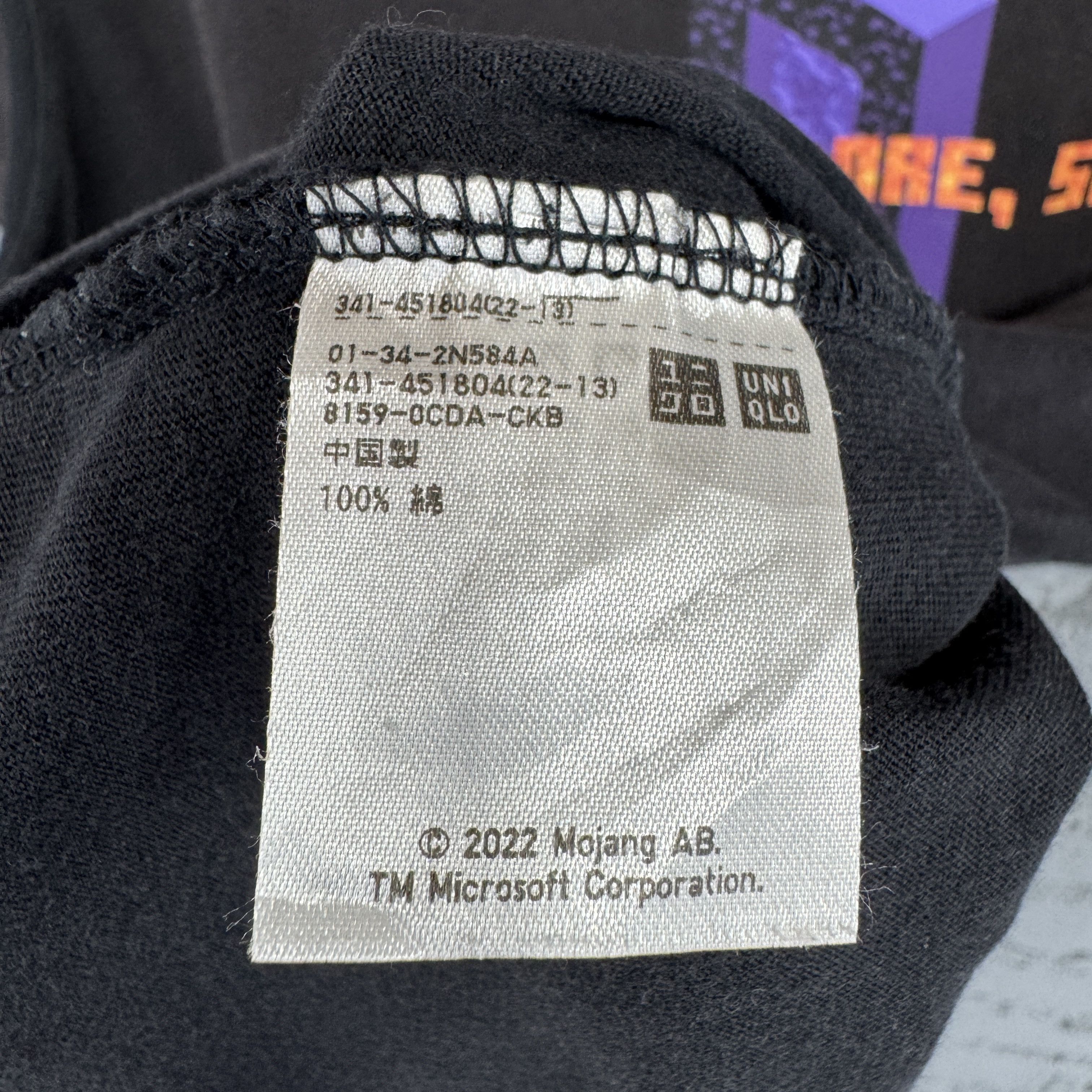 Uniqlo Uniqlo x Minecraft UT Sunfaded Tshirt Size US M / EU 48-50 / 2 - 6 Thumbnail