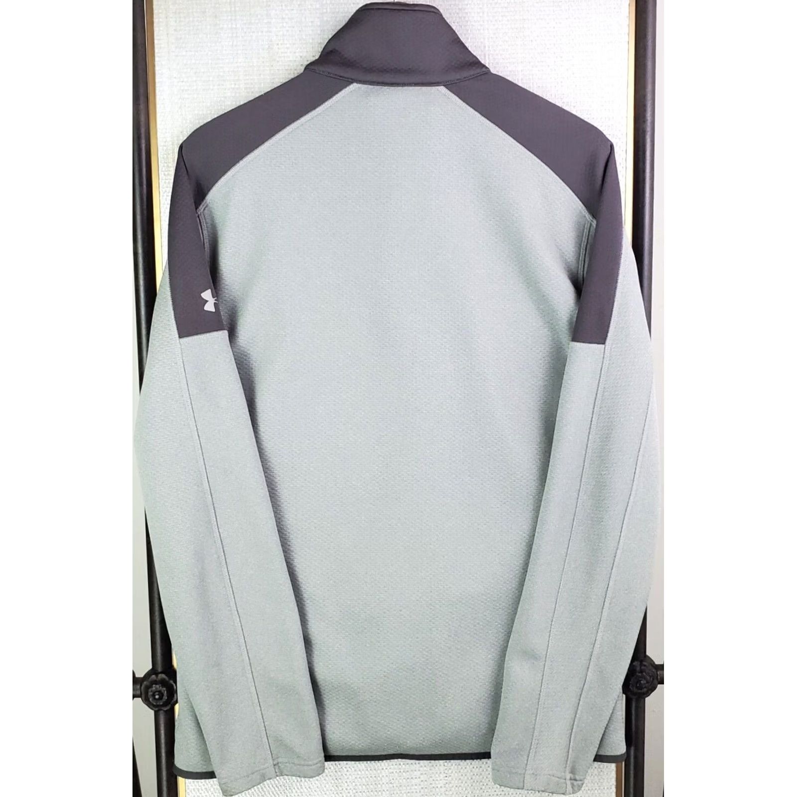 Under Armour VINTAGE Under Armour Harvard 1/2 Zip Golf/Casual Performance Pullover Jacket Gray Mens L XS? Size US L / EU 52-54 / 3 - 7 Thumbnail