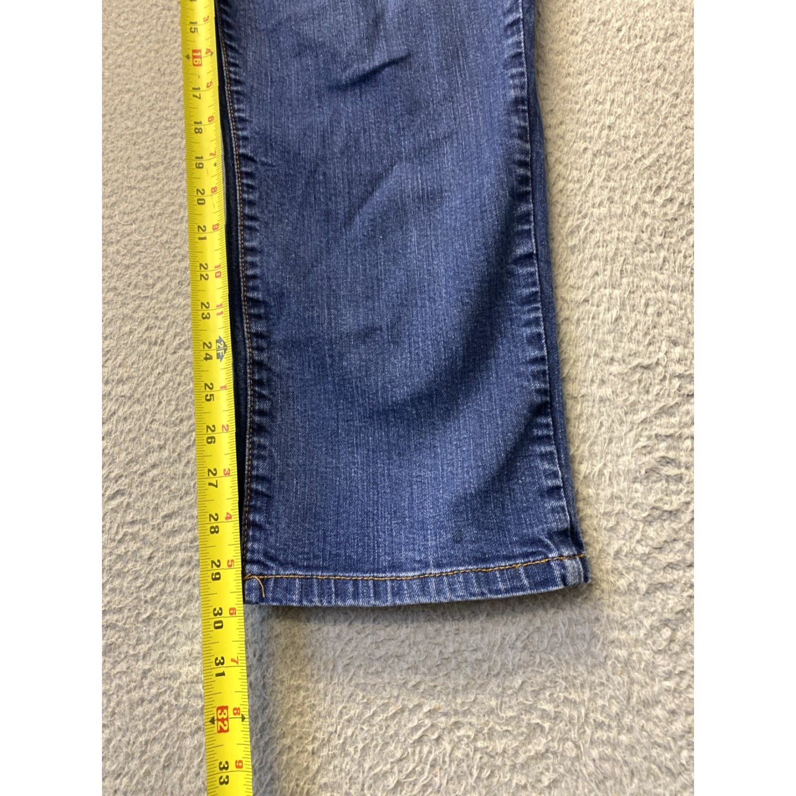 Tommy Hilfiger VINTAGE Tommy Hilfiger Denim Jeans Mens Sz 40x30 Blue Stretch /0365 Size US 40 / EU 56 - 5 Thumbnail