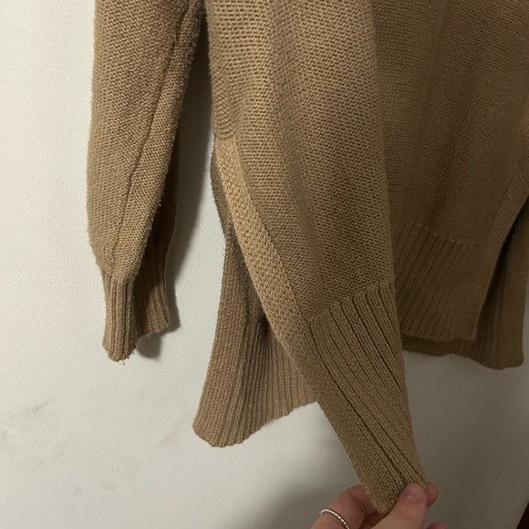 American Eagle Outfitters Aerie Light Brown Oversized Knit Sweater Size XS / US 0-2 / IT 36-38 - 2 Thumbnail