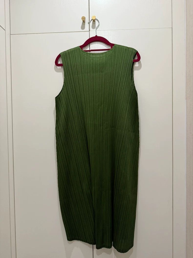 Issey Miyake Issey Miyake Green pleated skirt Size M / US 6-8 / IT 42-44 - 2 Thumbnail