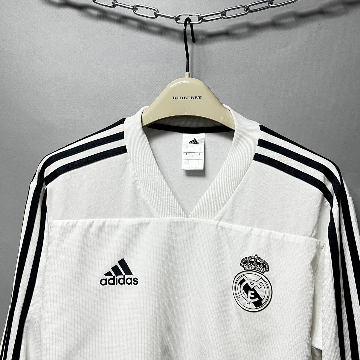 Adidas Adidas F.C Real Madrid Long Sleeve T Shirt sweatshirt white Size US M / EU 48-50 / 2 - 3 Thumbnail