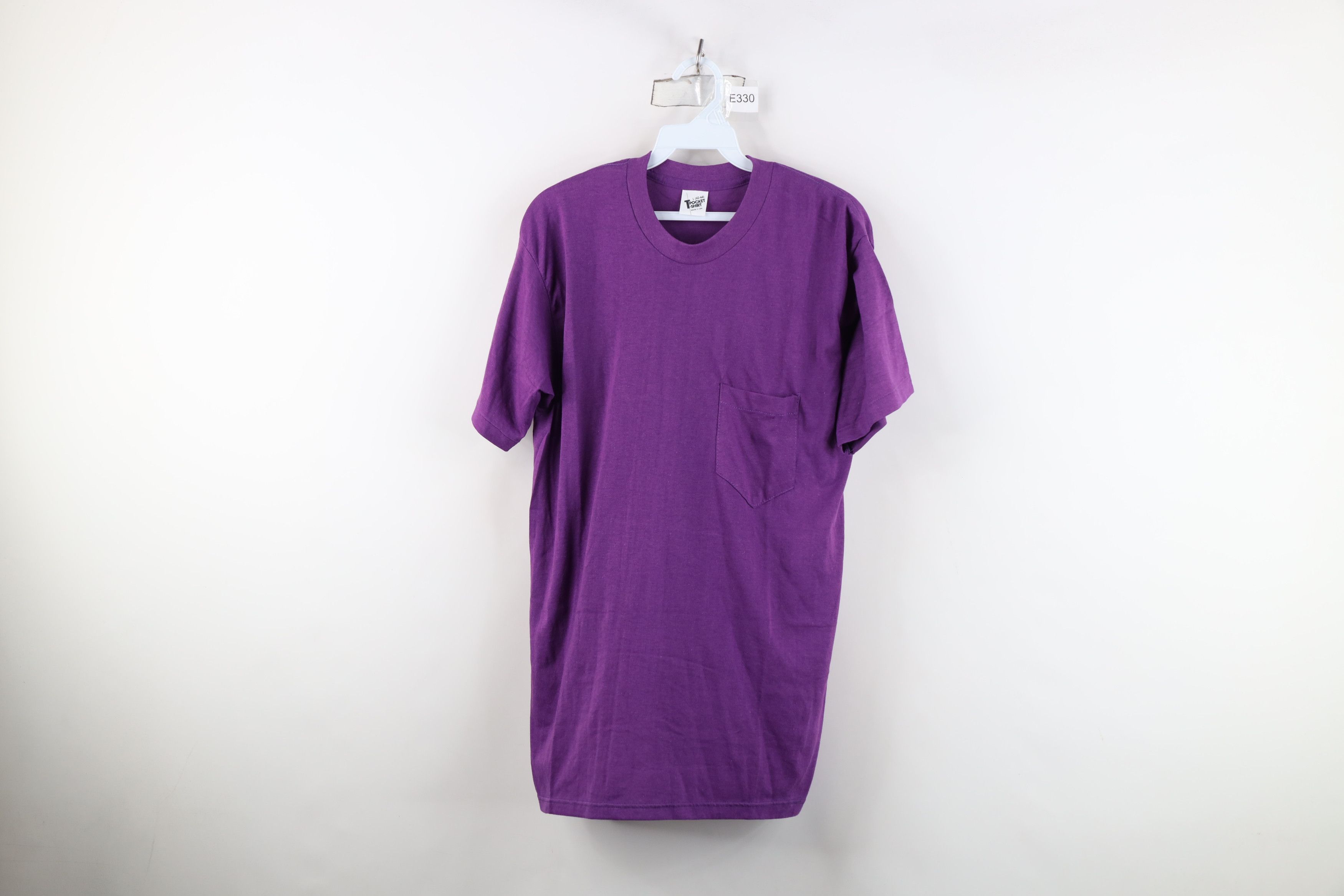 Vintage Vintage 70s Streetwear Faded Blank Pocket T-Shirt Purple USA Size US L / EU 52-54 / 3 - 1 Thumbnail