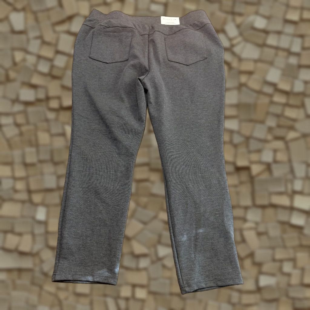 Vintage SERRA Pants, Women's XL Gray, Pull On, Ankle, Flat Front, Ponte Pant NWT Size 40" / US 18 - 1 Thumbnail