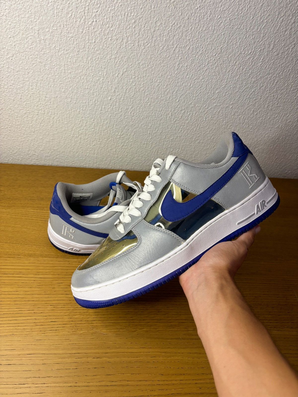 Nike Nike Air Force One Kyrie Irving Wolf Grey Size US 14 / EU 47 - 2 Thumbnail