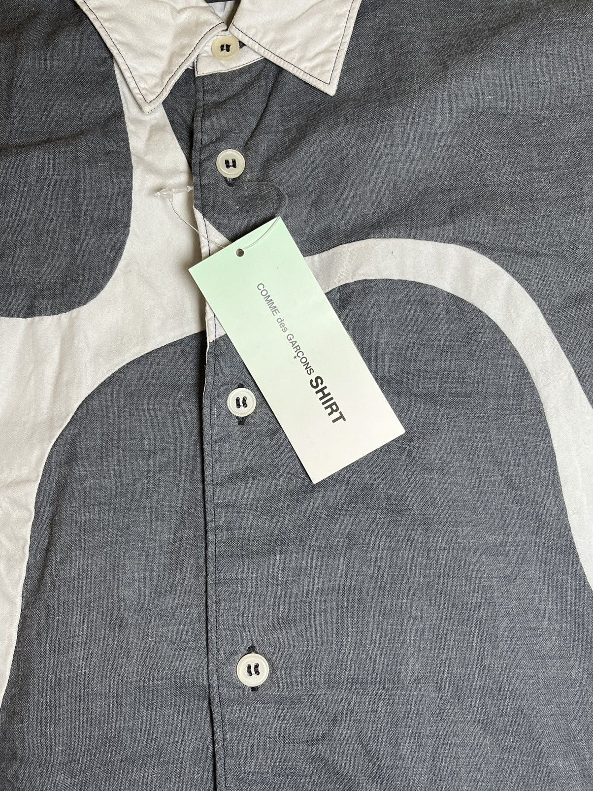 Comme des Garcons CDG Patches design shirt Size US S / EU 44-46 / 1 - 3 Thumbnail