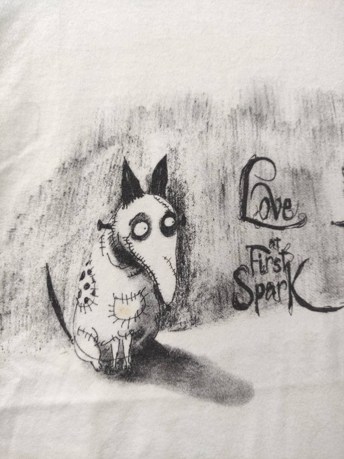 Disney Uniqlo X Disney Frankenweenie "Sparky&Persephone" T-Shirt Size US M / EU 48-50 / 2 - 3 Thumbnail
