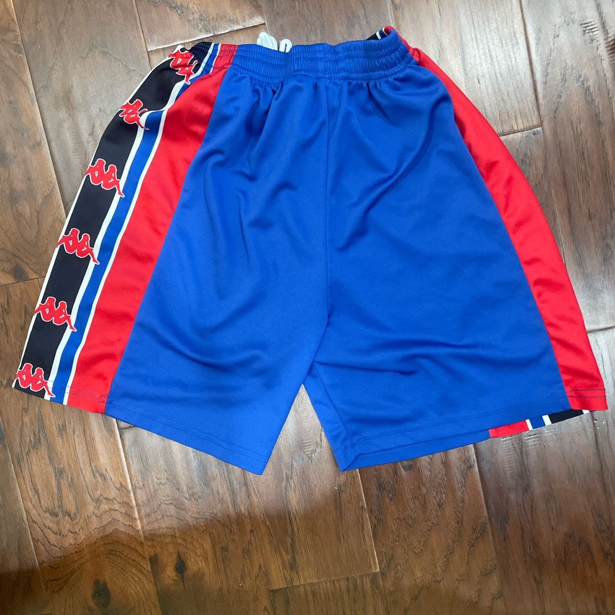 Kappa FC Barcelona Kappa 1997/98 Retro Edition Set Version Size US M / EU 48-50 / 2 - 5 Thumbnail