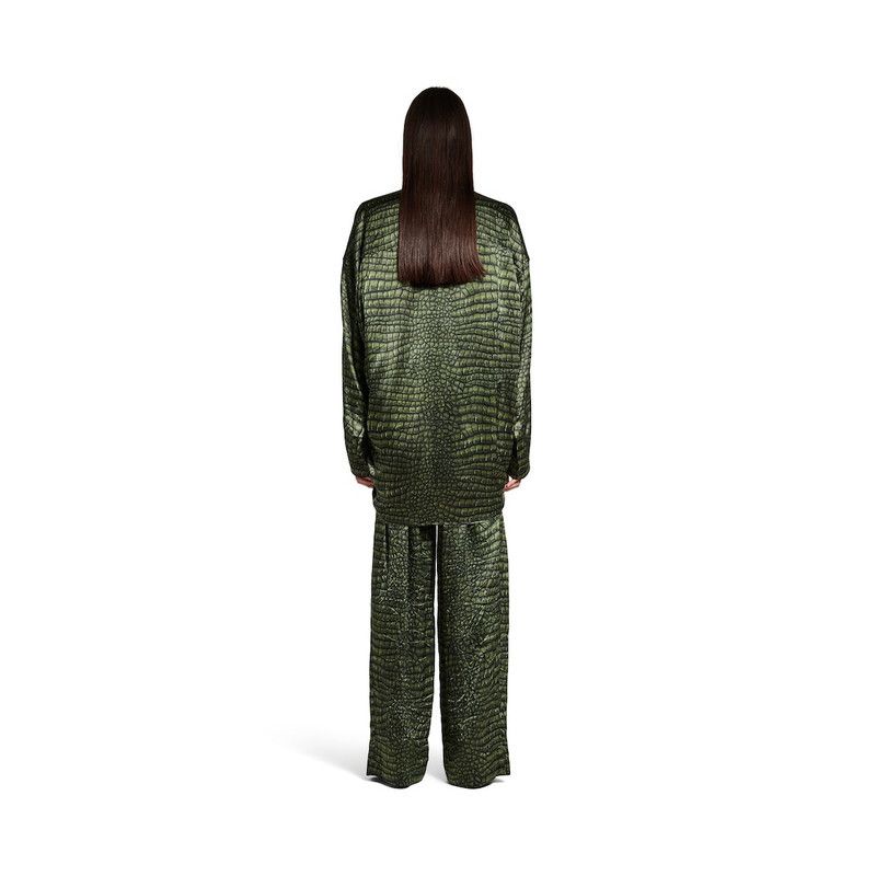 Balenciaga o1bcso1str0326 Cocoon Shirt in Green Size L / US 10 / IT 46 - 4 Thumbnail