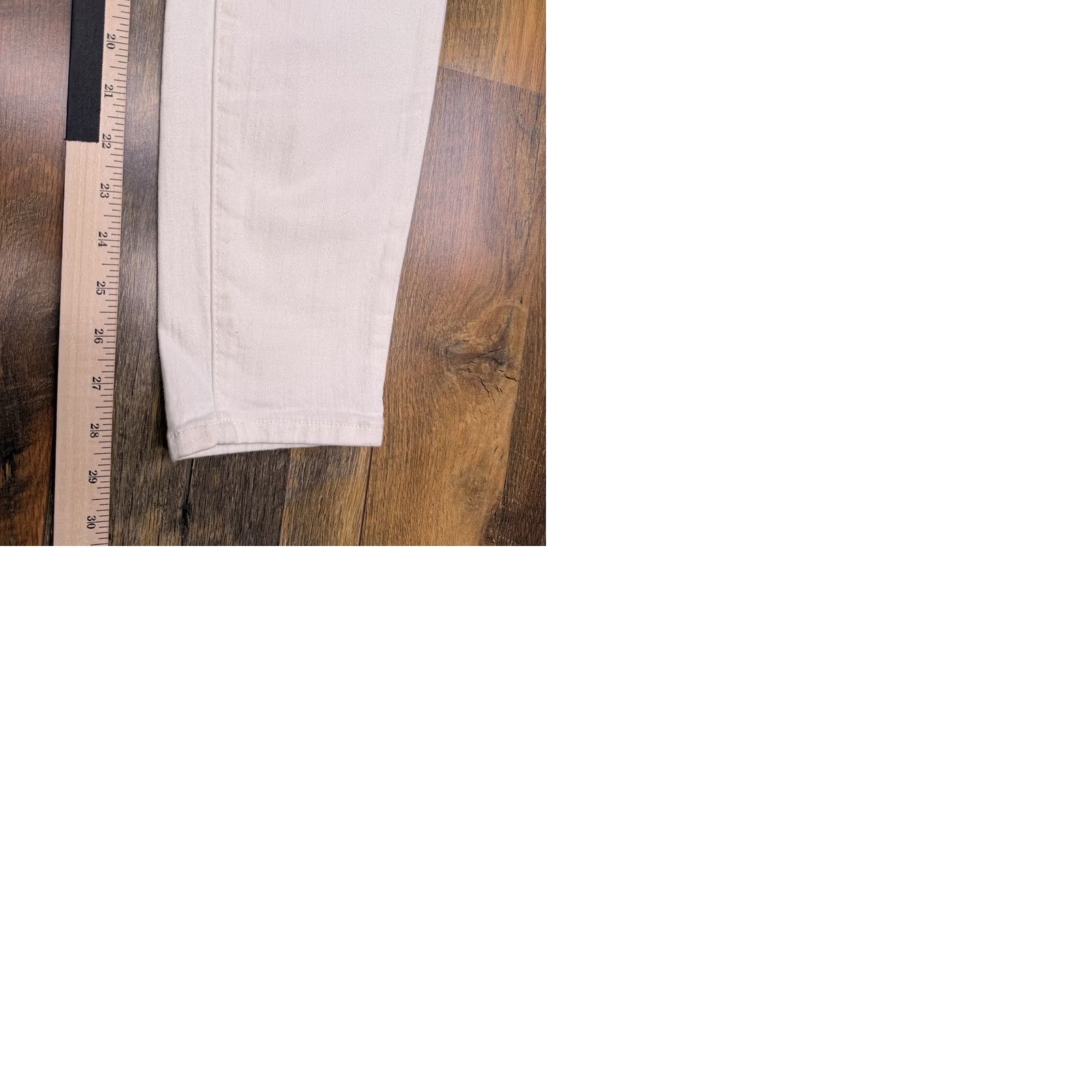 Vintage Universal Thread White High Rise Skinny Jeans 10 30R Stretch Denim Women's Jeans Slim 5-Pocket Size 32" / US 10 / IT 46 - 9 Thumbnail