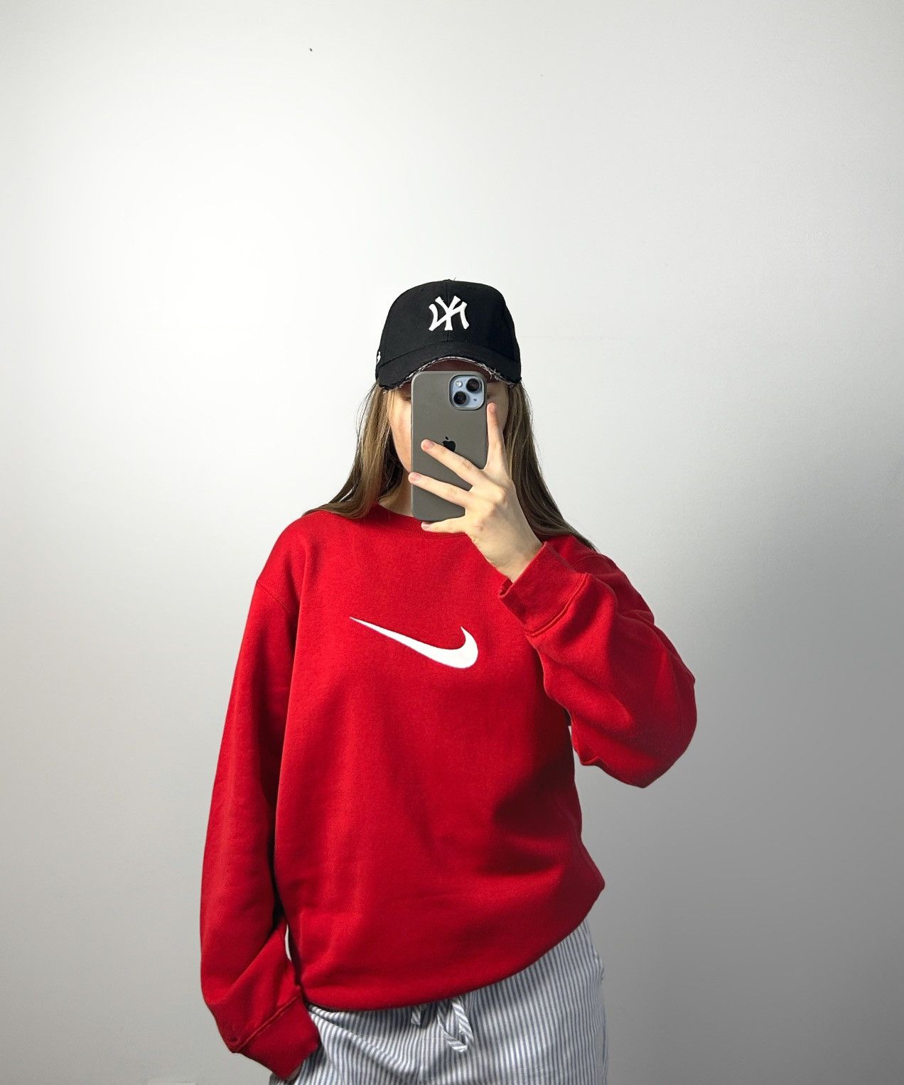 Nike Vintage sweatshirt nike big logo swoosh red Size US XS / EU 42 / 0 - 4 Thumbnail