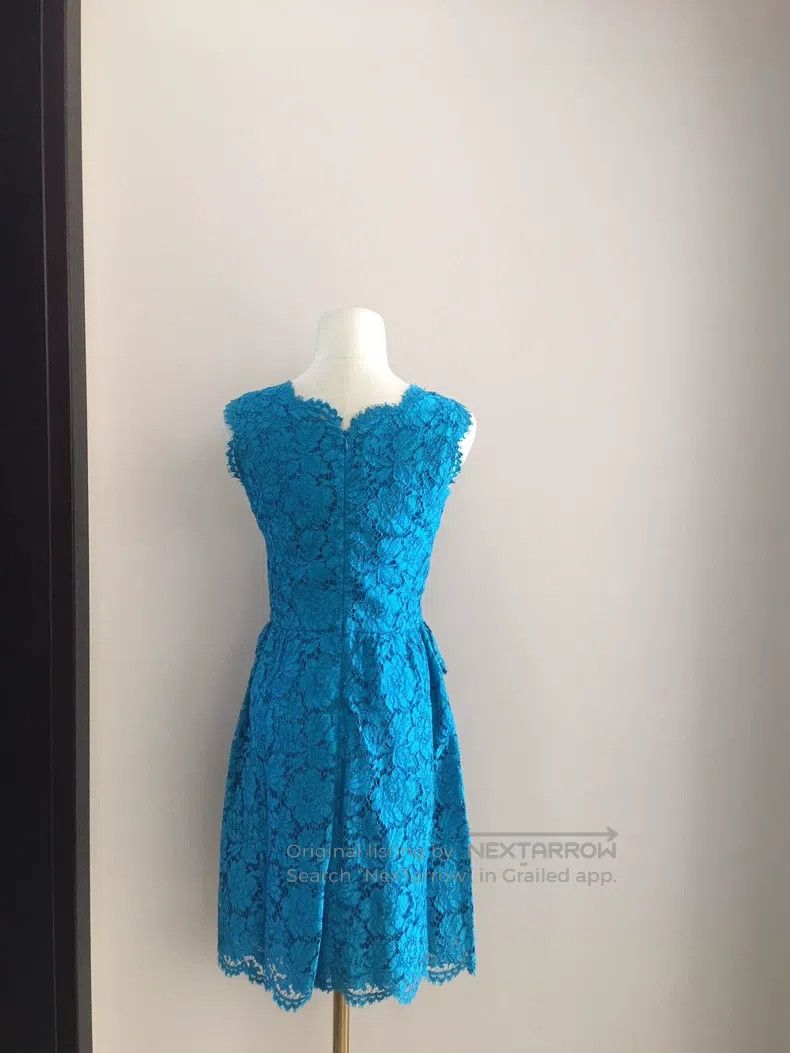 Valentino Valentino Lace dress Size S / US 4 / IT 40 - 2 Thumbnail