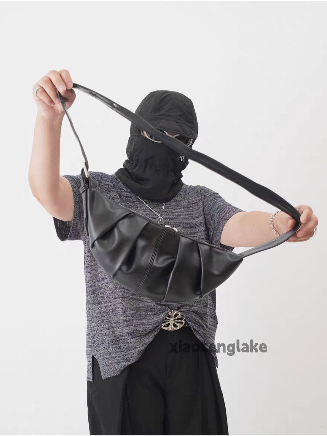 unisex outdoor utility punk sports pleated shoulder bag