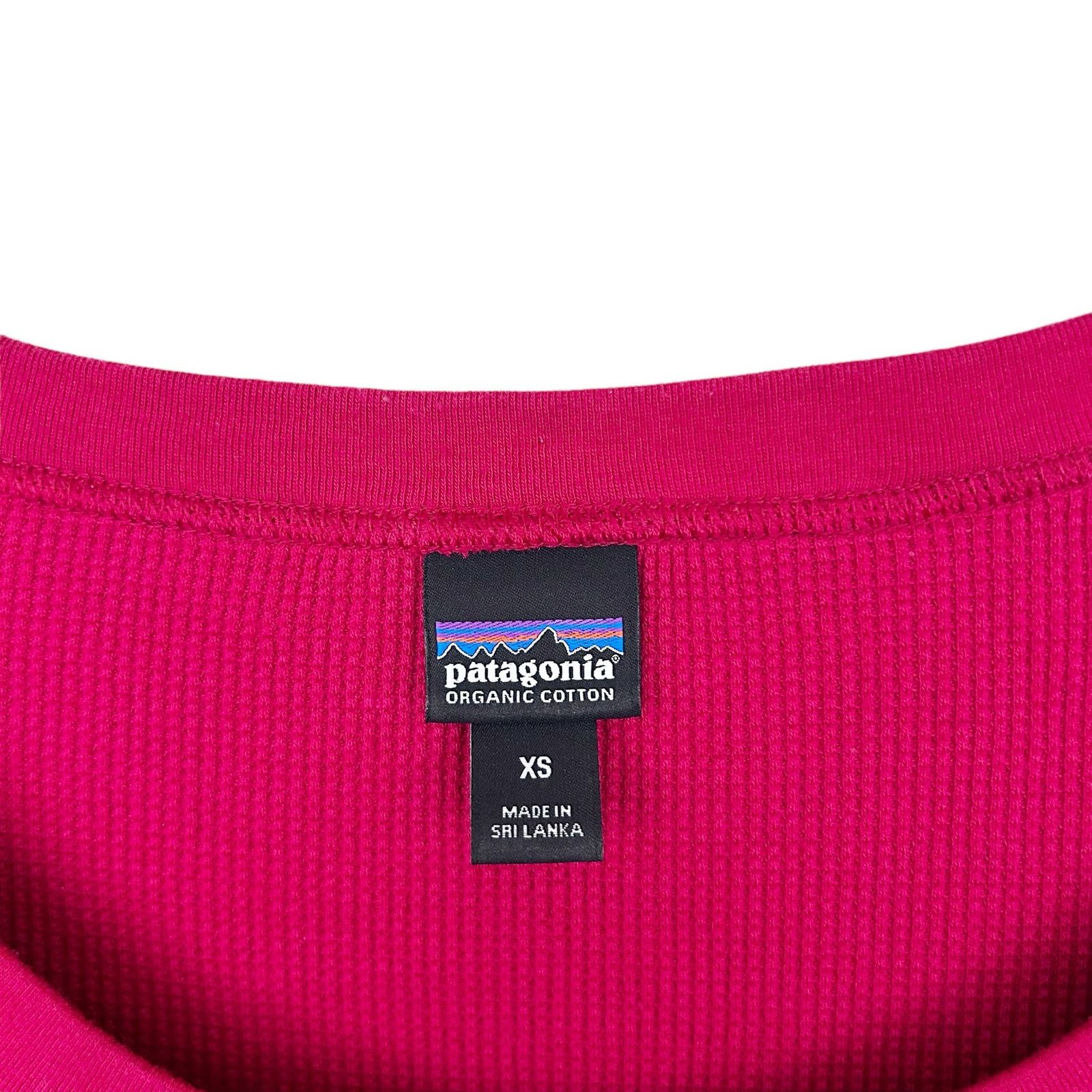 Patagonia Patagonia Red Organic Cotton Thermal 3/4 Sleeve Shirt Sz XS Size XS / US 0-2 / IT 36-38 - 3 Thumbnail