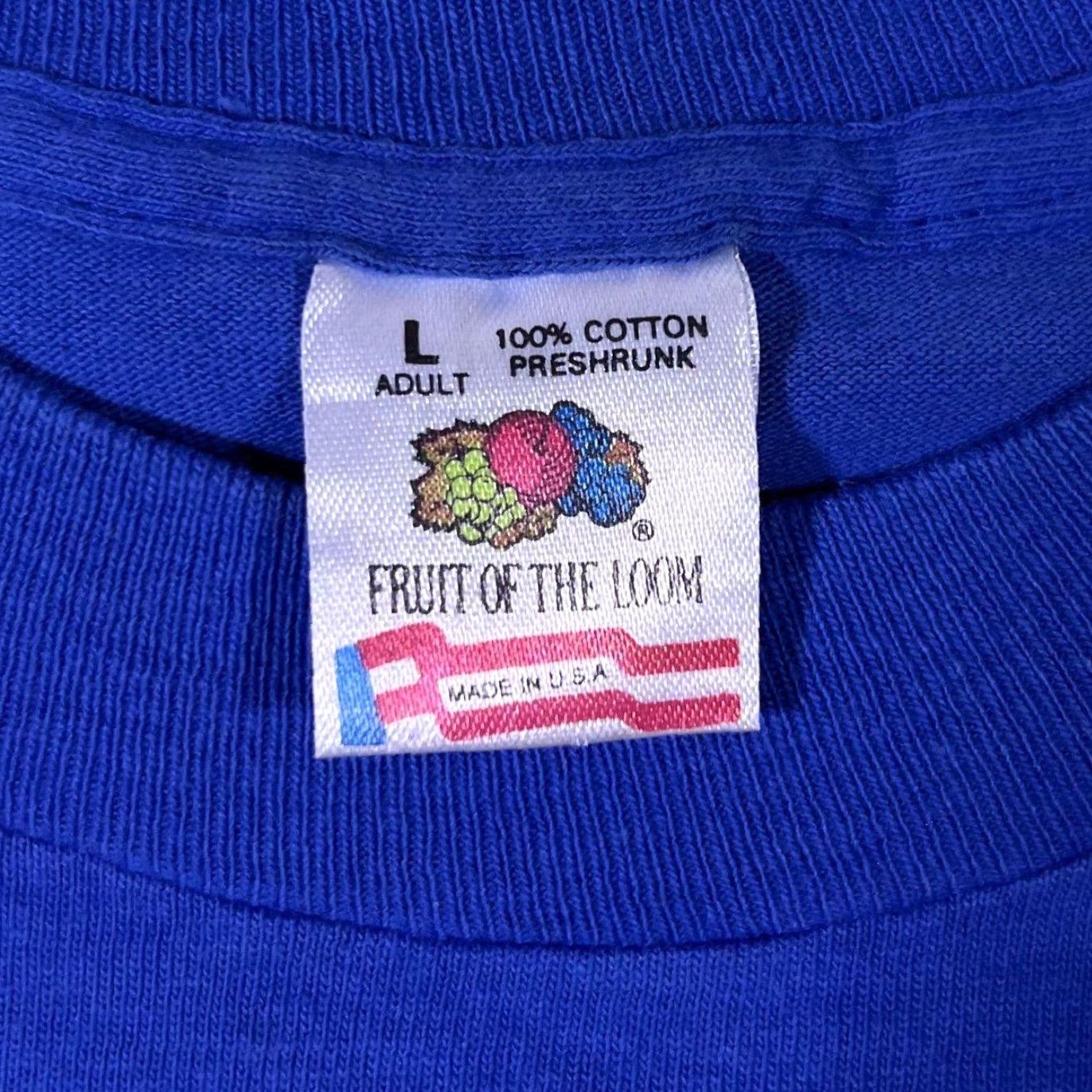Fruit Of The Loom VINTAGE Joe Lennon's Sandpiper Lounge Flagler Beach, FL Single Stitch T-Shirt L Blue Mens Vintage 90s Graphic Pocket Tee Size US L / EU 52-54 / 3 - 5 Thumbnail