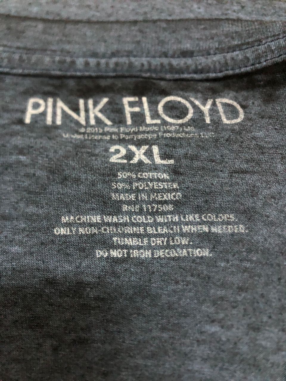 Band Tees Pink Floyd Tshirt Size US XXL / EU 58 / 5 - 5 Thumbnail