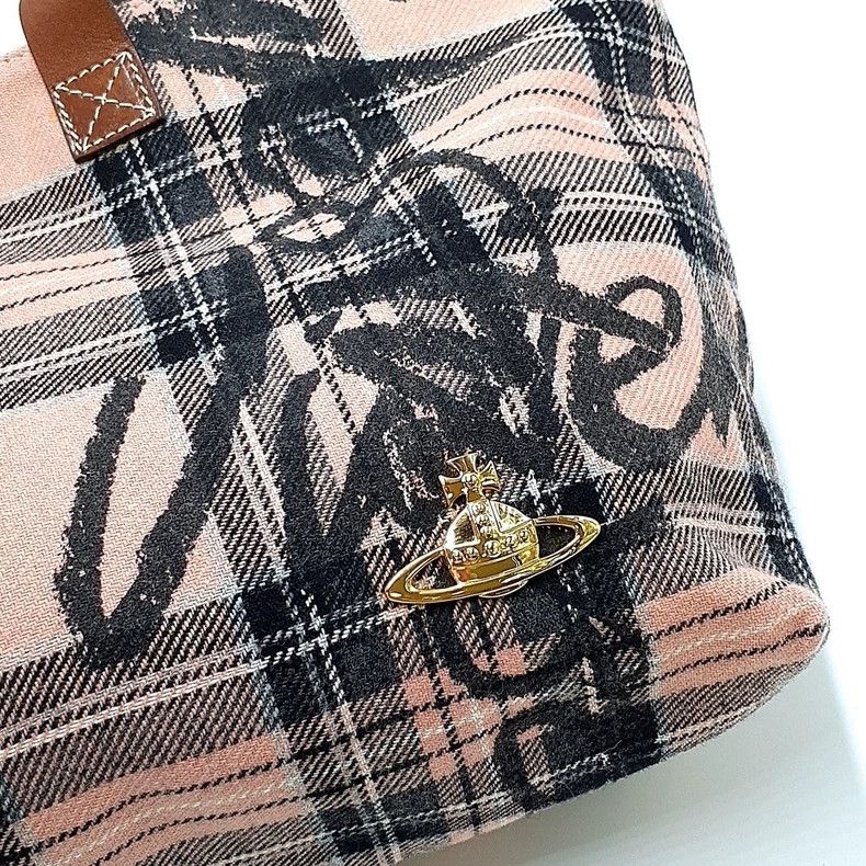 Vivienne Westwood vivienne westwood size os TikTok handbag Size ONE SIZE - 2 Thumbnail