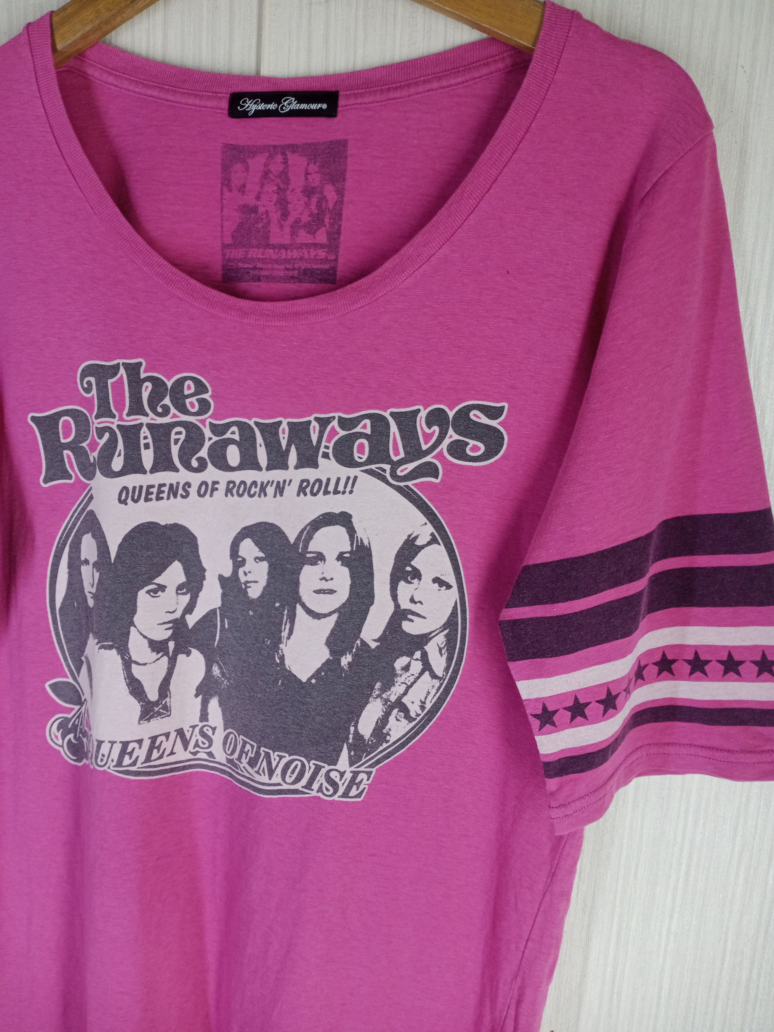 Hysteric Glamour Rare Vintage Hysteric Glamour X The Runaways Tshirt Size M / US 6-8 / IT 42-44 - 3 Thumbnail