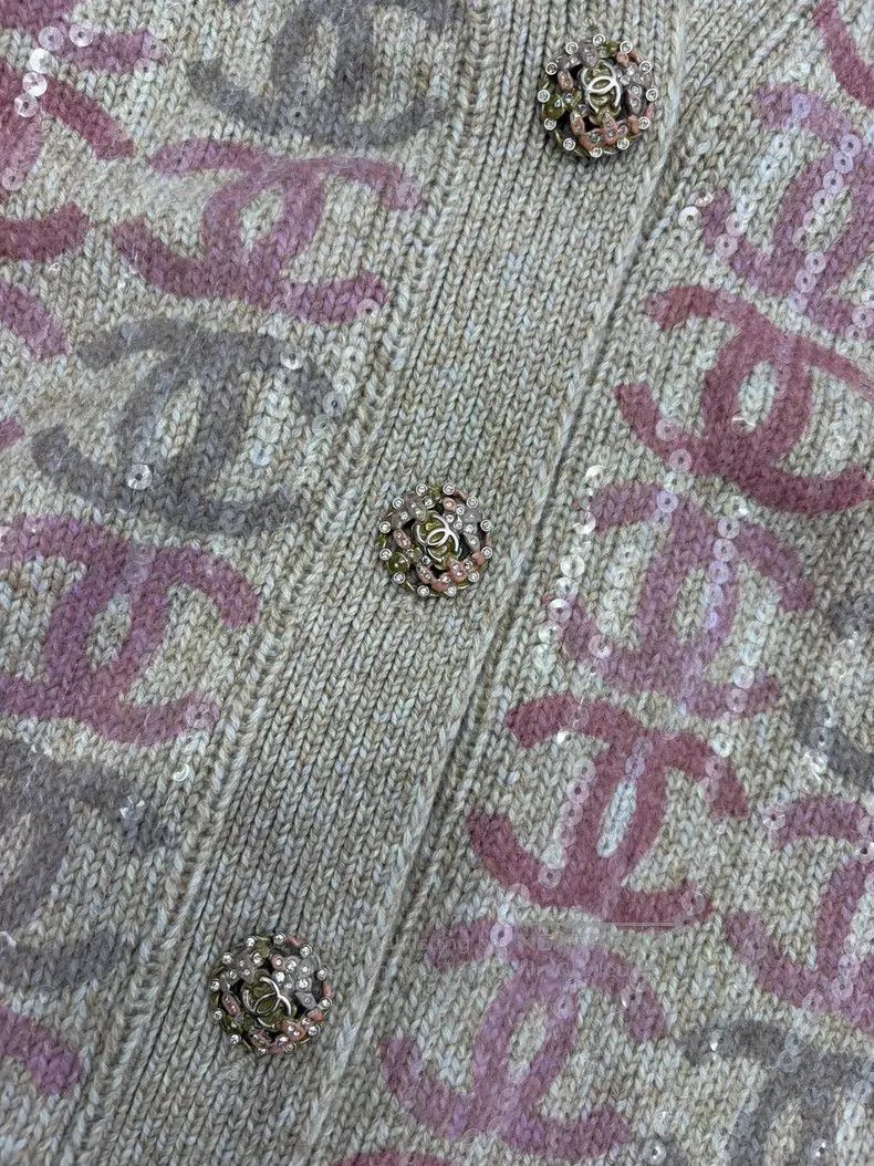 Chanel Chanel Pink sequin double C logo knitted cardigan coat Size XXS / US 00 / IT 34 - 3 Thumbnail