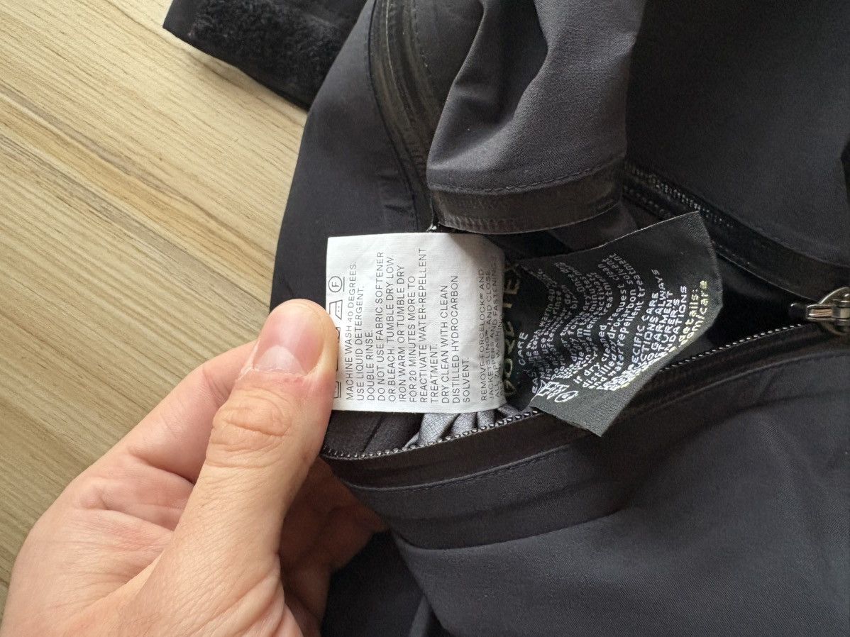 Acronym Acronym J1A-GT 2.2 Size US XL / EU 56 / 4 - 4 Thumbnail