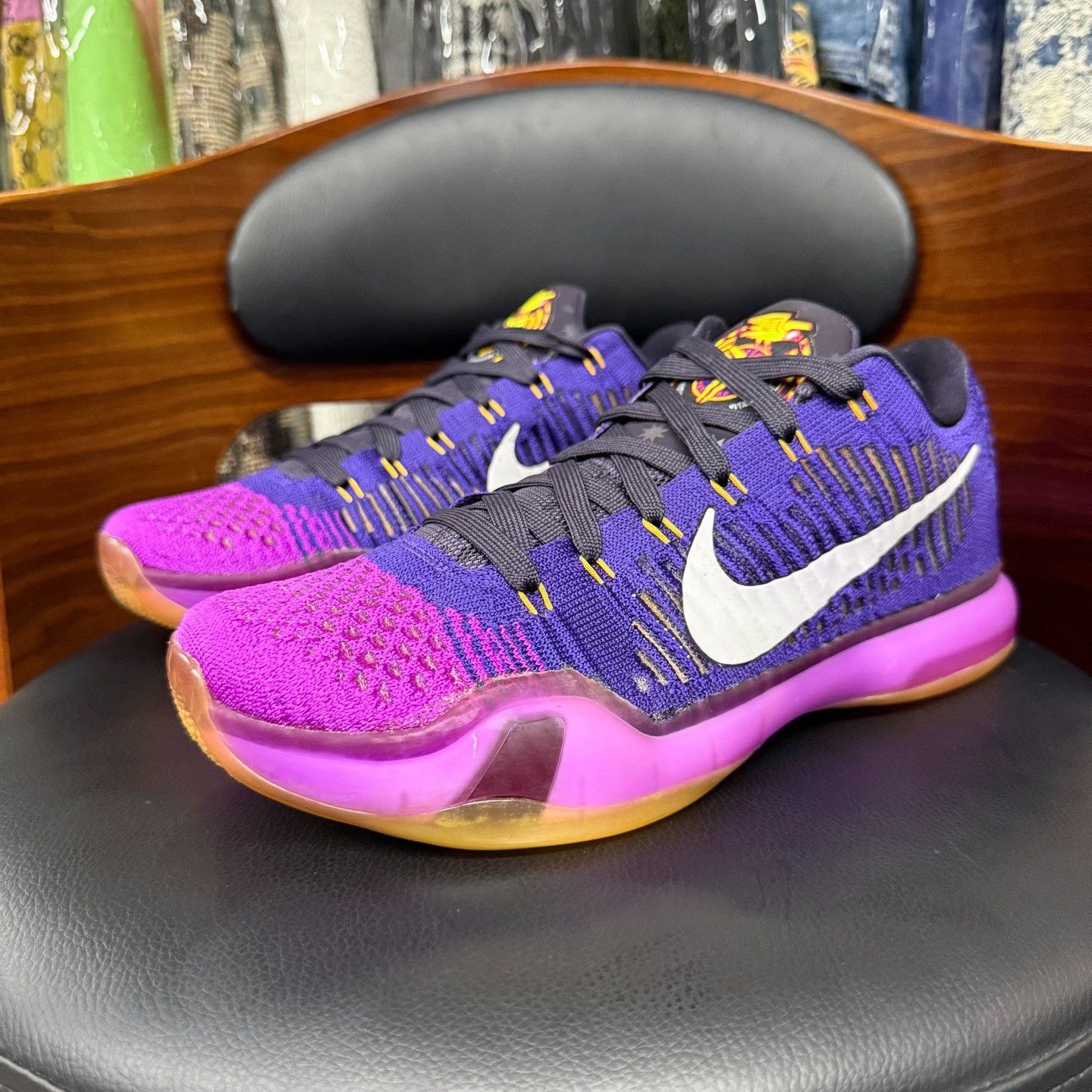 Nike Nike KOBE10 Lowtop Sneakers 9.5 Men Size US 9.5 / EU 42-43 - 1 Thumbnail