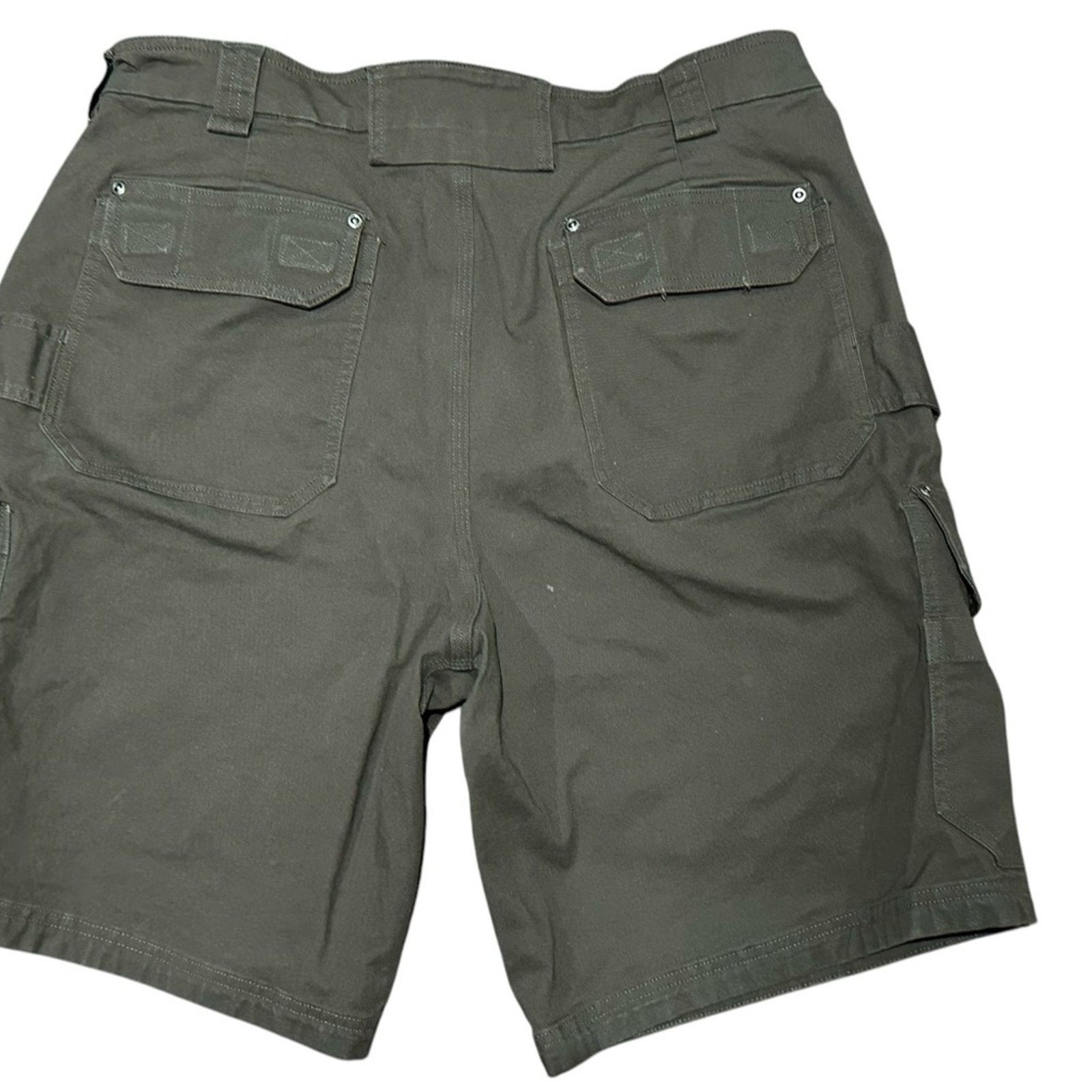 Duluth Trading Company Duluth Trading Co Flex Firehose40 Charcoal Gray Cargo Shorts Size US 40 / EU 56 - 2 Thumbnail