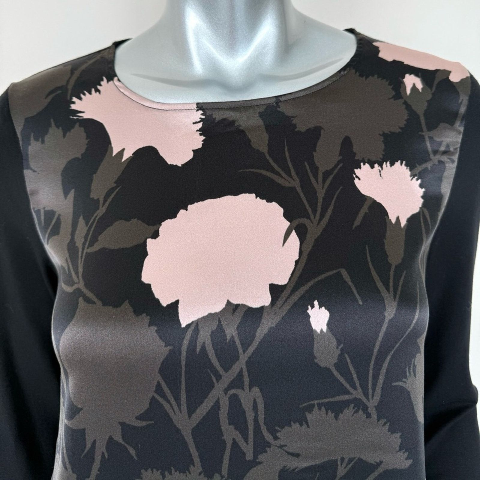 Other NWT!!! 1One women top size S Retail 381$ Size S / US 4 / IT 40 - 2 Thumbnail