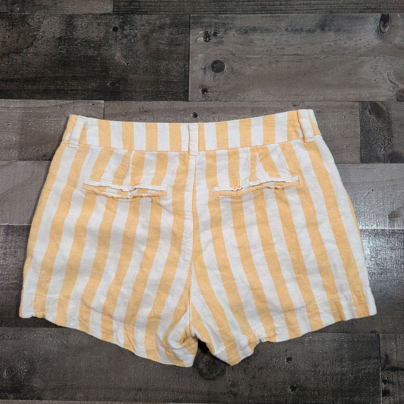 Old Navy Old Navy Womens Shorts Yellow Hot Pants Casual Linen Blend Striped Mid-Rise Size 0 Size 28" / US 6 / IT 42 - 2 Thumbnail