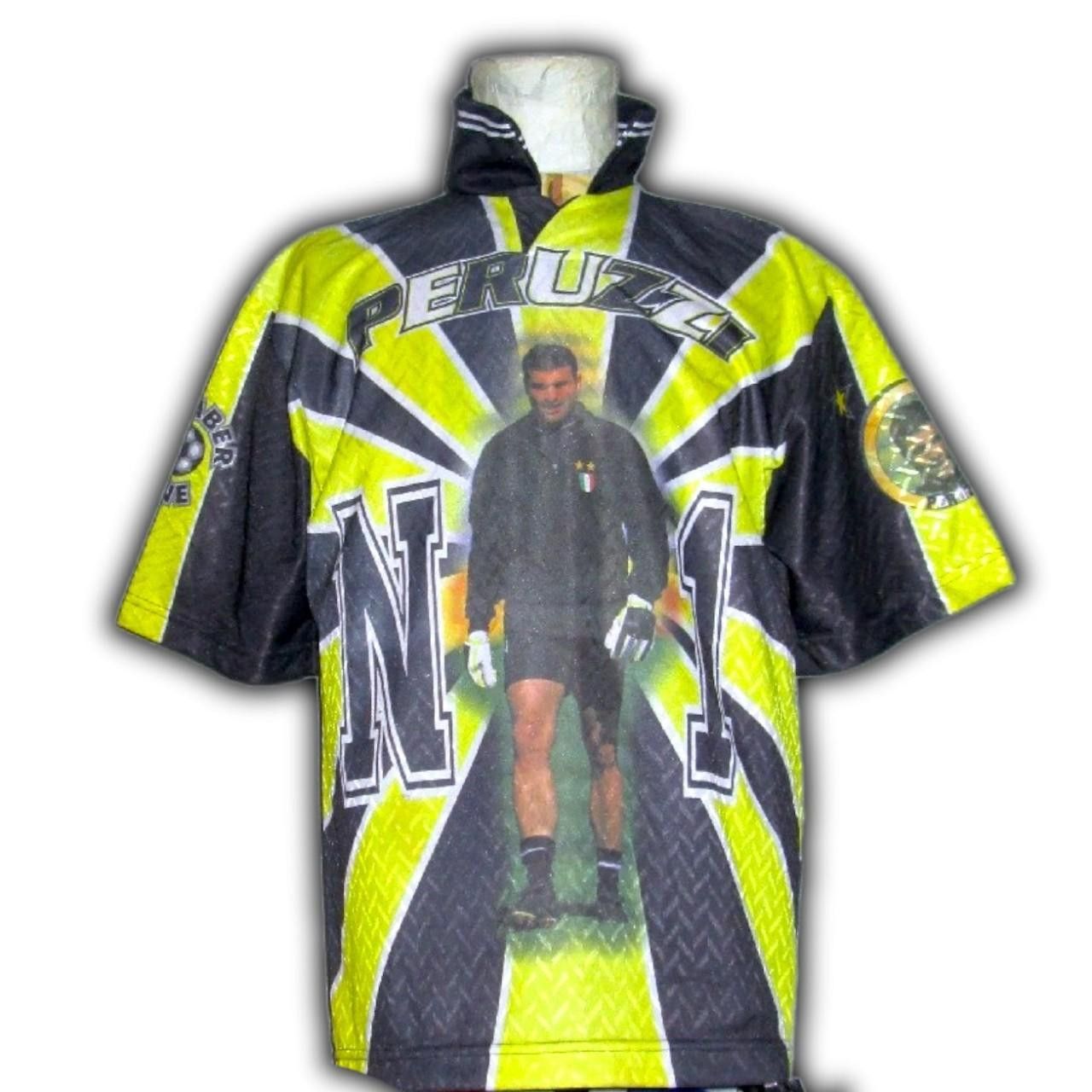 Other Juventus Italy Goalkeeper Fan 90s Shirt Jersey Size US XL / EU 56 / 4 - 4 Thumbnail