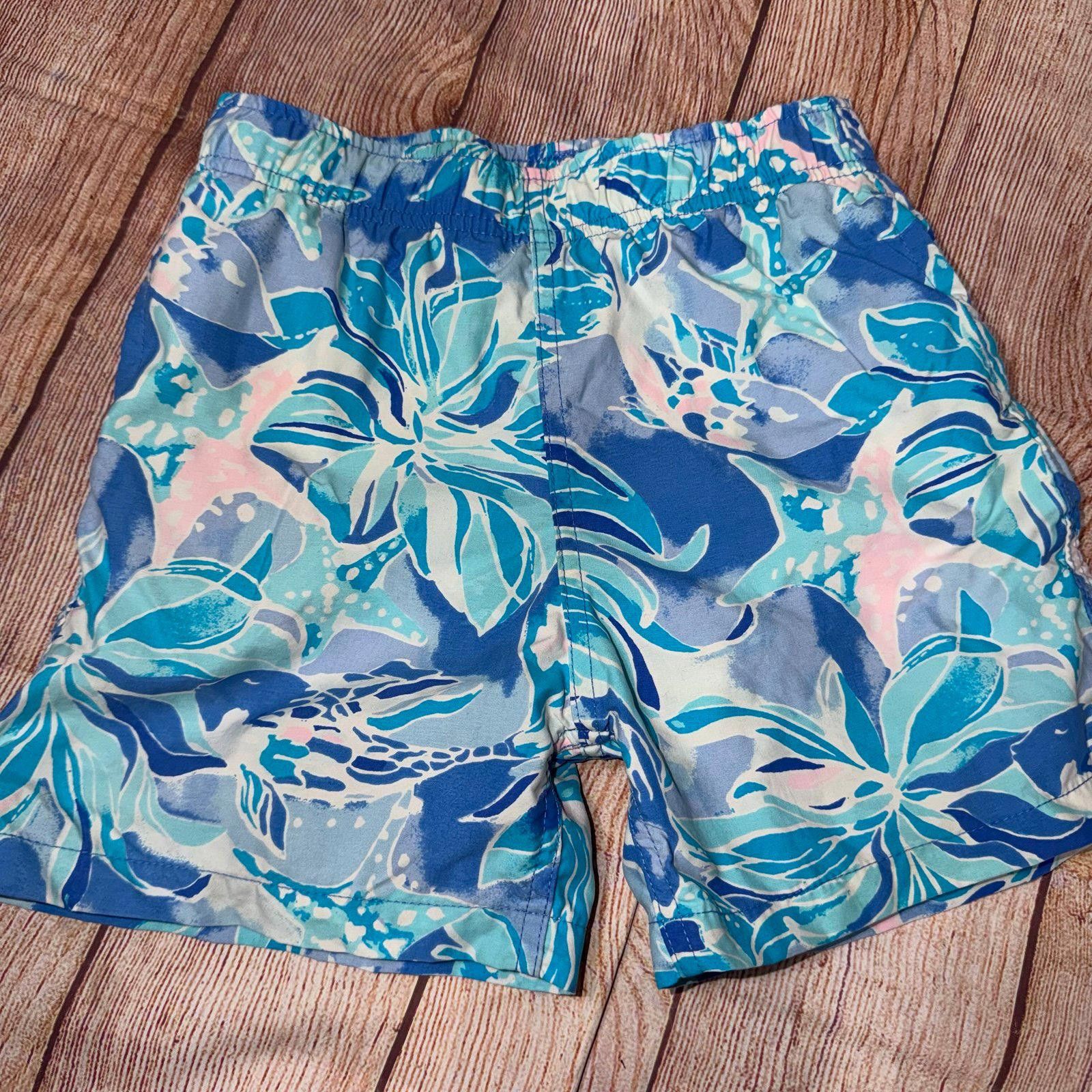 Other Lilly Pulitzer Boys Capri Trunk Medium Swim Shorts Size US 26 / EU 42 - 1 Thumbnail