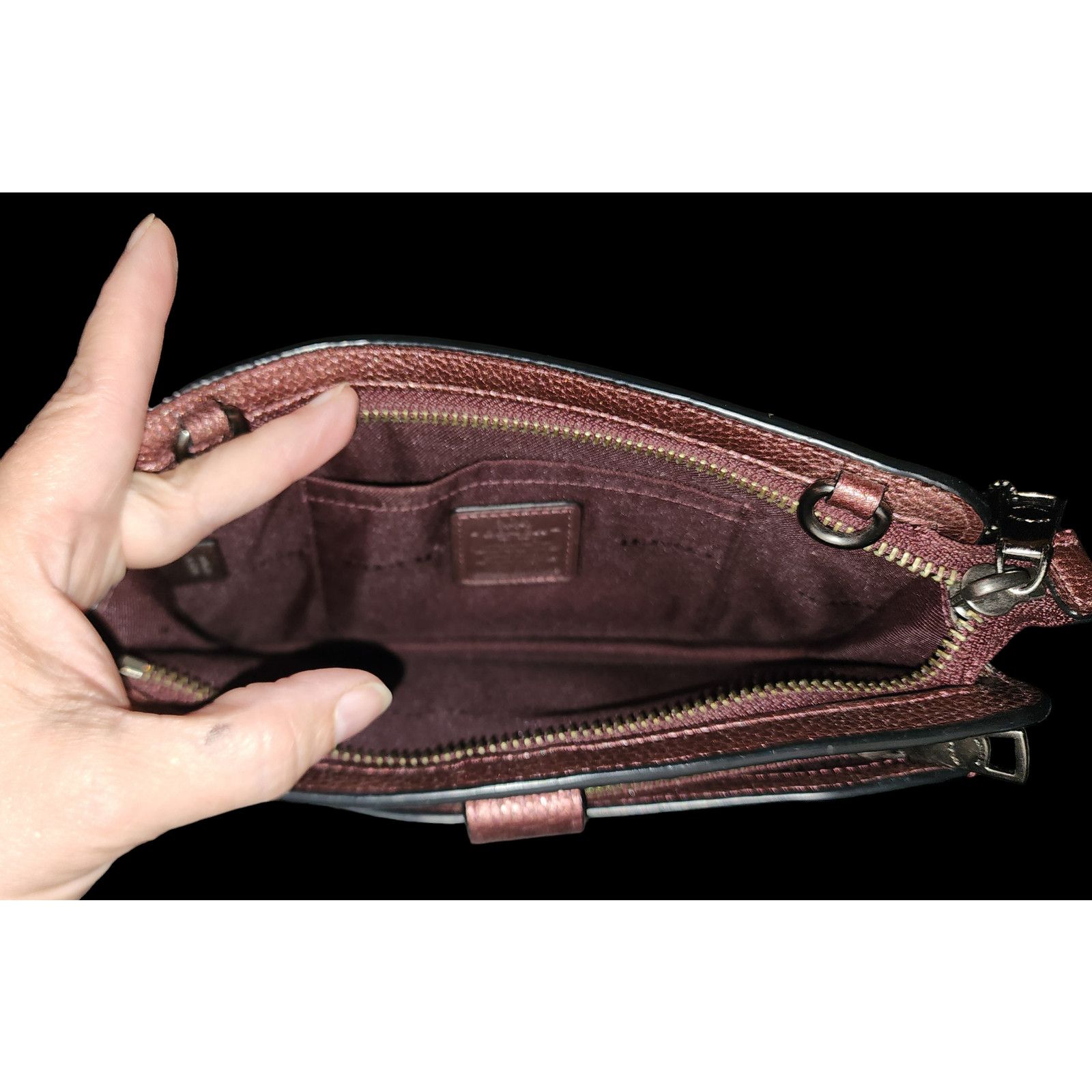 Coach COACH "Noah" In Metallic Cherry Leather Small Crossbody Bag Size ONE SIZE - 4 Thumbnail
