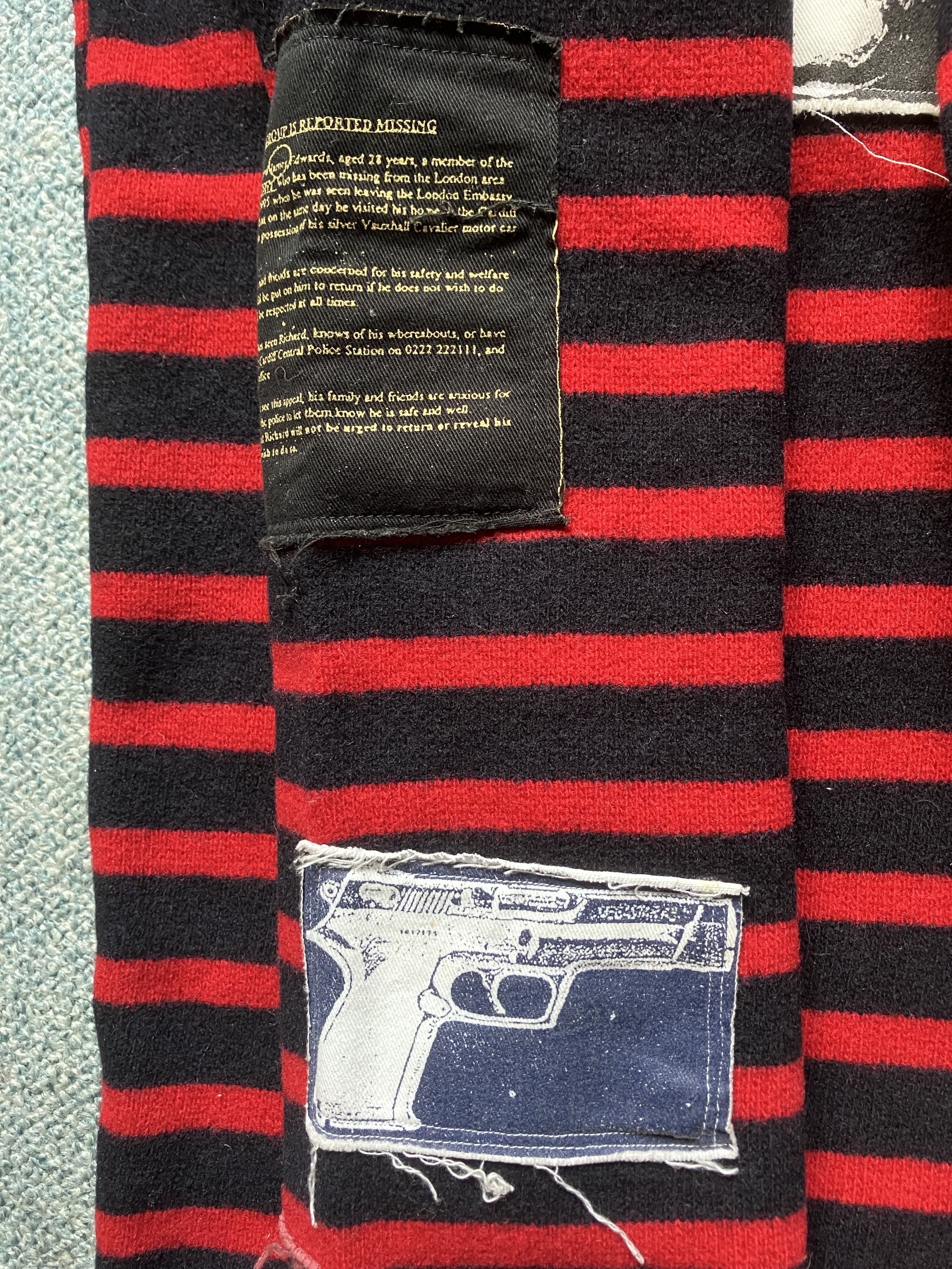 Raf Simons Raf Simons AW01 Riot Riot Riot Patched Turtleneck Size US S / EU 44-46 / 1 - 5 Thumbnail
