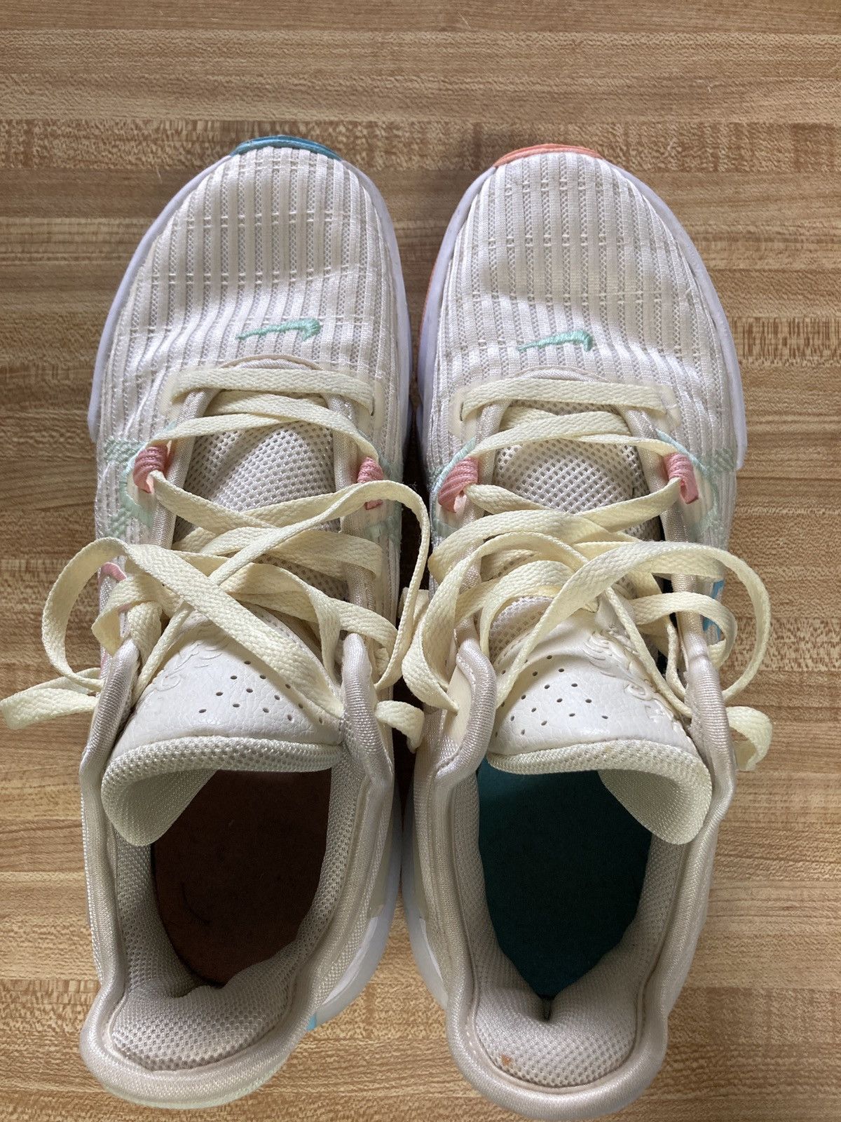 Nike LeBron witness 6 Easter Size US 9.5 / EU 42-43 - 5 Thumbnail