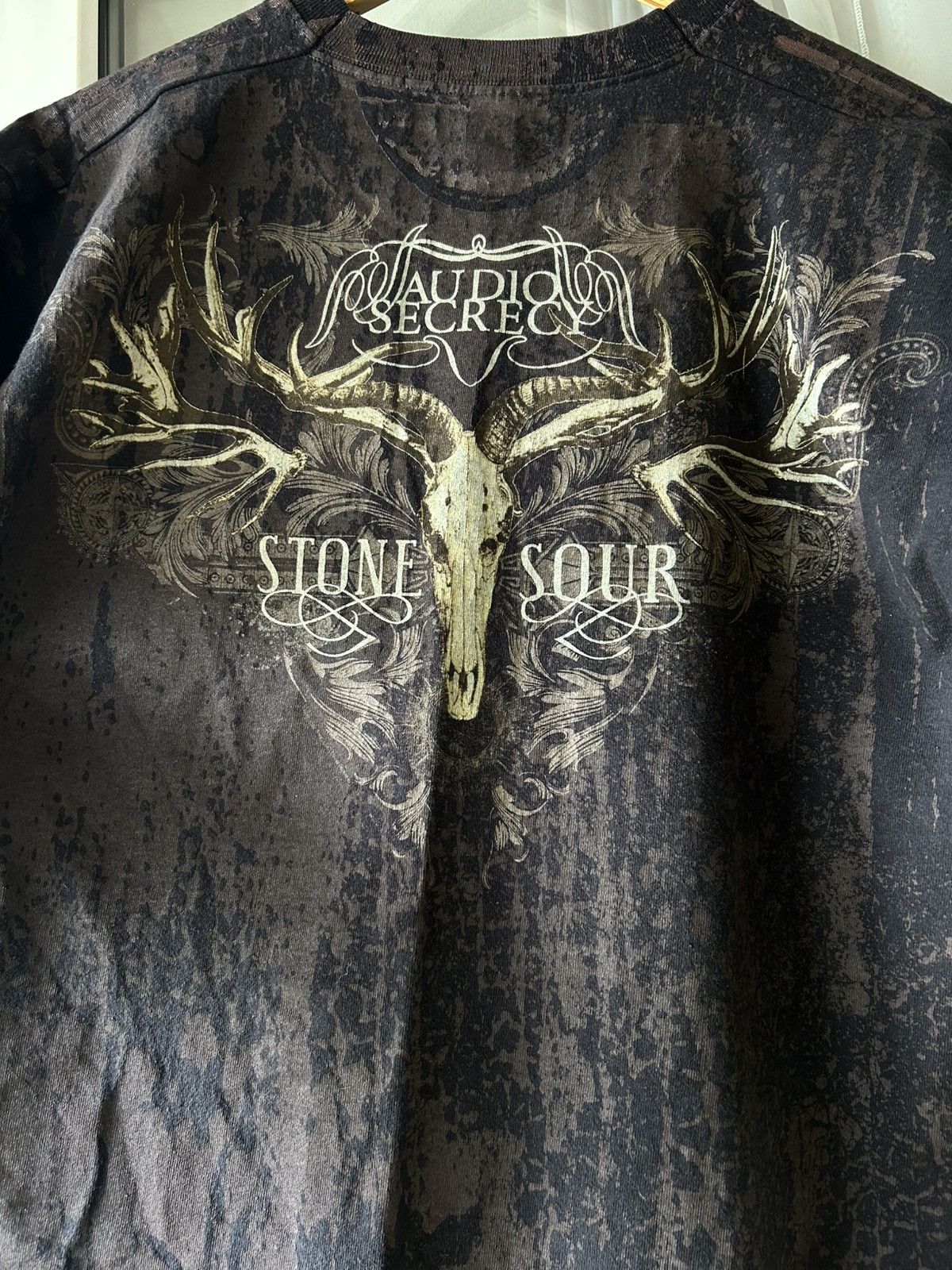 Band Tees × Vintage Vintage Stone Sour AOP Band Tee Rock Affliction style Tee Size US L / EU 52-54 / 3 - 5 Thumbnail