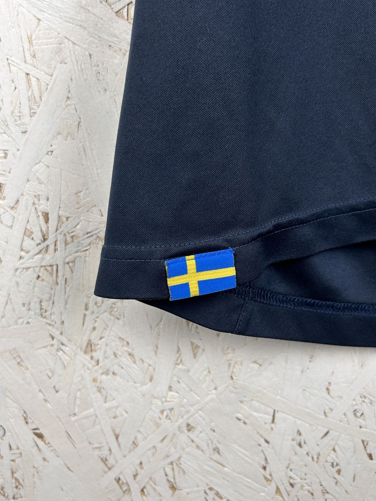 Adidas Adidas Sweden 2014/15 Training Kit Soccer Jersey Sverige Size US M / EU 48-50 / 2 - 4 Thumbnail