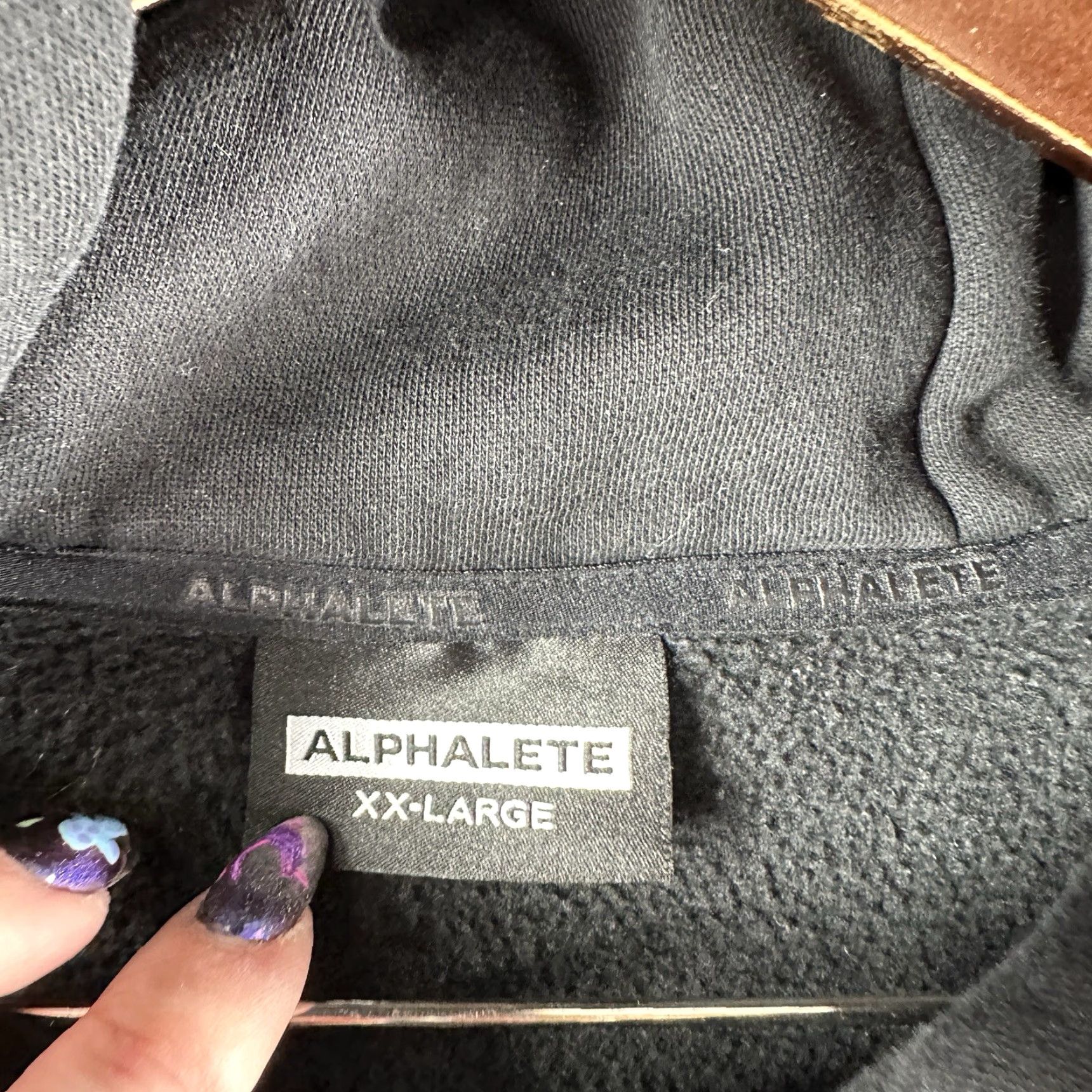 Vintage ALPHALETE Hoodie Cropped Womens 2XL Black Logo Pullover Athletic Preppy Size XXL / US 16-18 / IT 52-54 - 7 Thumbnail