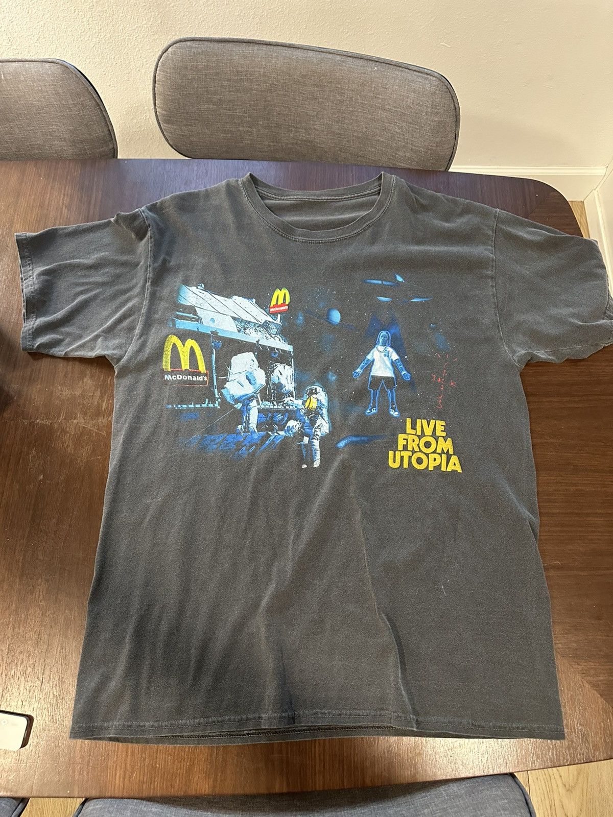 Travis Scott Travis Scott x McDonald’s Size US XL / EU 56 / 4 - 1 Thumbnail