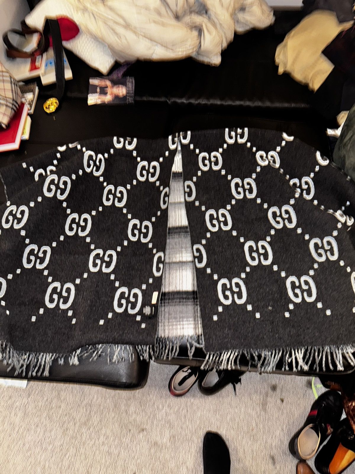 Gucci Gucci GG Monogram Reversible Wool Poncho – Rare Piece Size US M / EU 48-50 / 2 - 8 Thumbnail