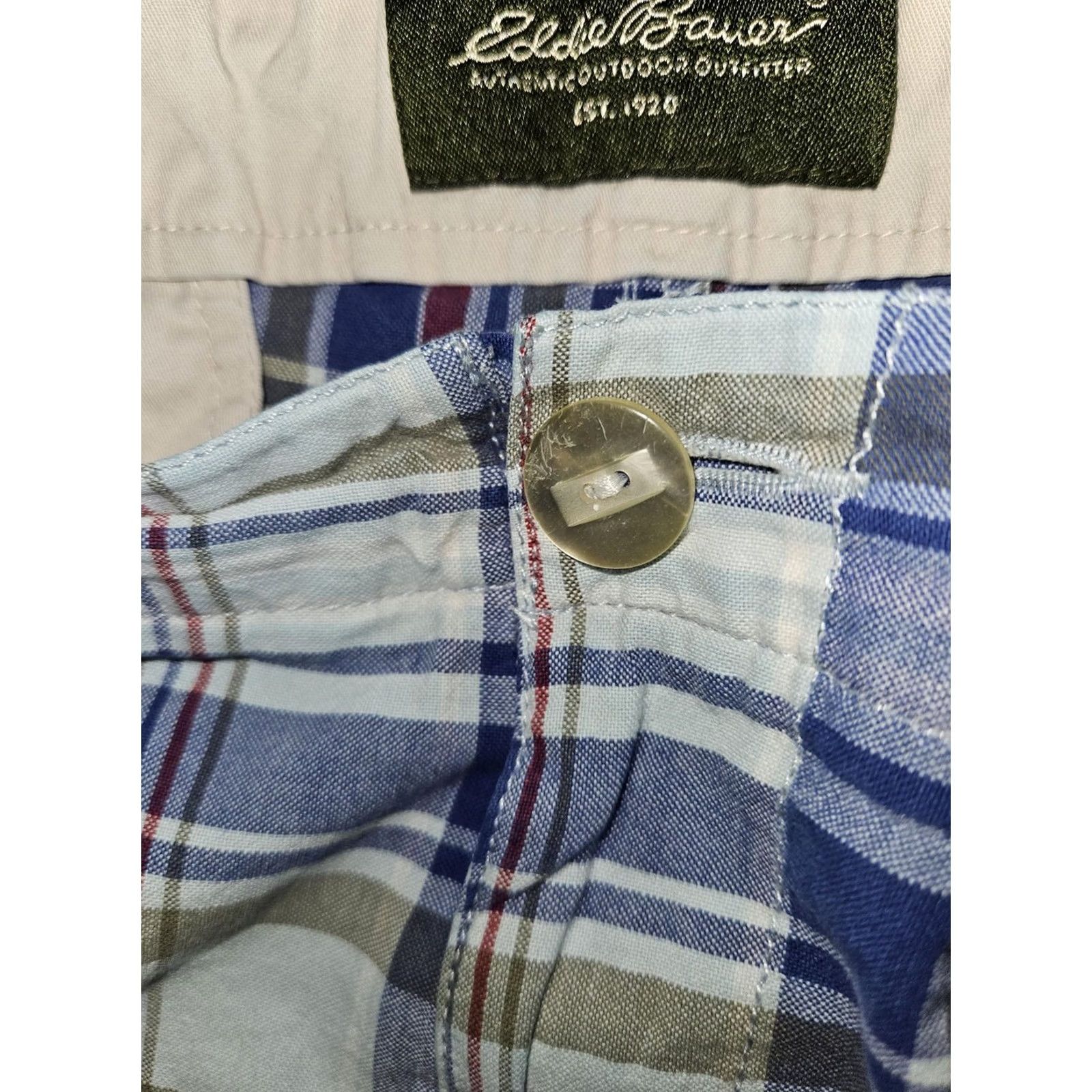 Eddie Bauer Eddie Bauer Shorts Mens 38 Blue Plaid 100% Cotton Flat Front Casual Chino Golf Regular Rise 10 in Pockets Boys Mens Womens Size US 38 / EU 54 - 7 Thumbnail