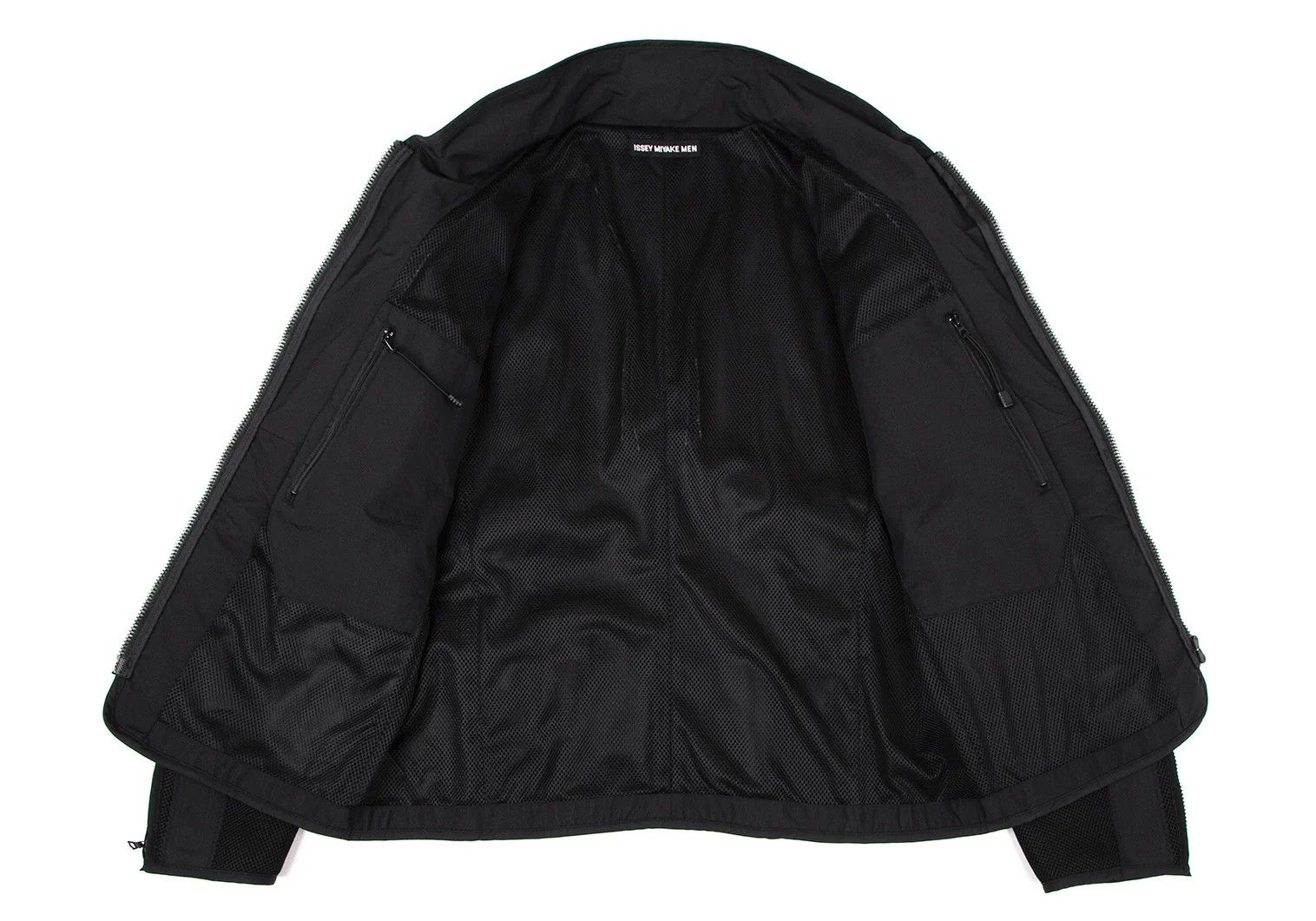 Issey Miyake Air Valve Mesh Design Bonding Jacket in Black 2 Size US M / EU 48-50 / 2 - 11 Thumbnail